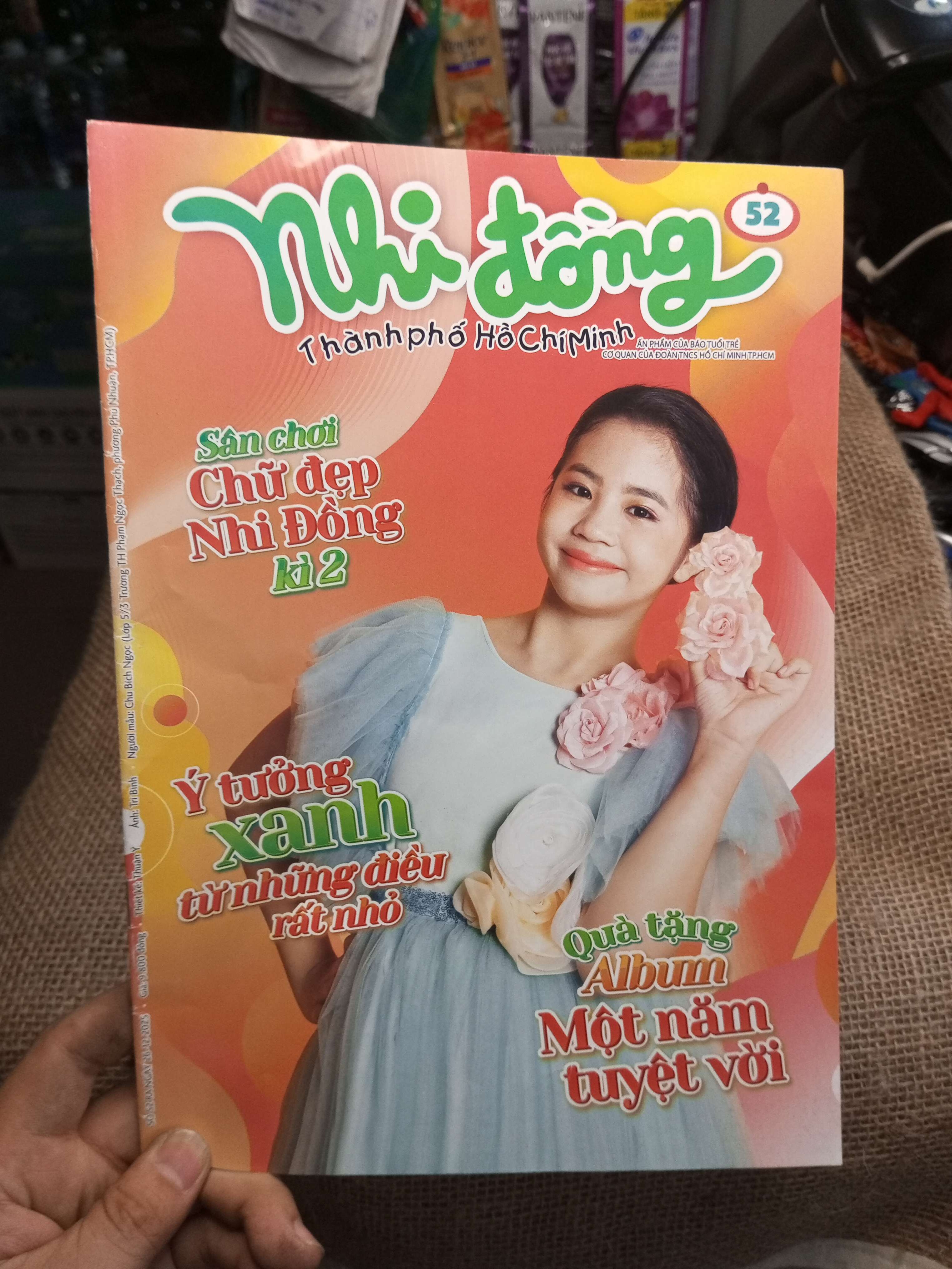 Nhi Đồng Thành Phố Hồ Chí Minh Số 52 - Sân Chơi Chữ Đẹp Nhi Đồng Kì 2 - Ý tưởng Xanh Từ Những Điều Rất Nhỏ (không sửa chính tả của tiêu đề) (Tạp chí) HLSC