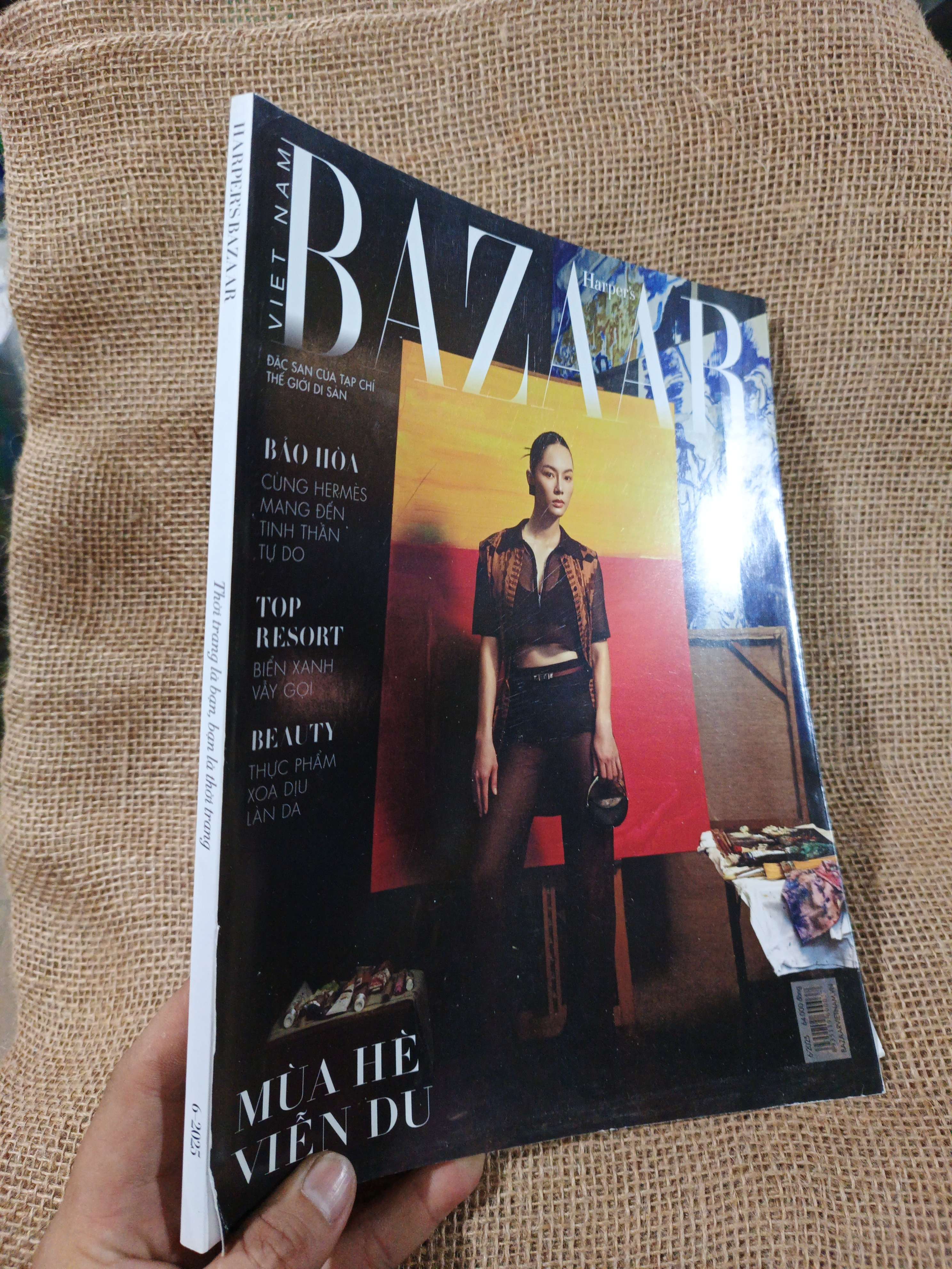 Harper's Bazaar Việt Nam - Mùa Hè Viễn Du mới 90% (Tạp chí) HMT