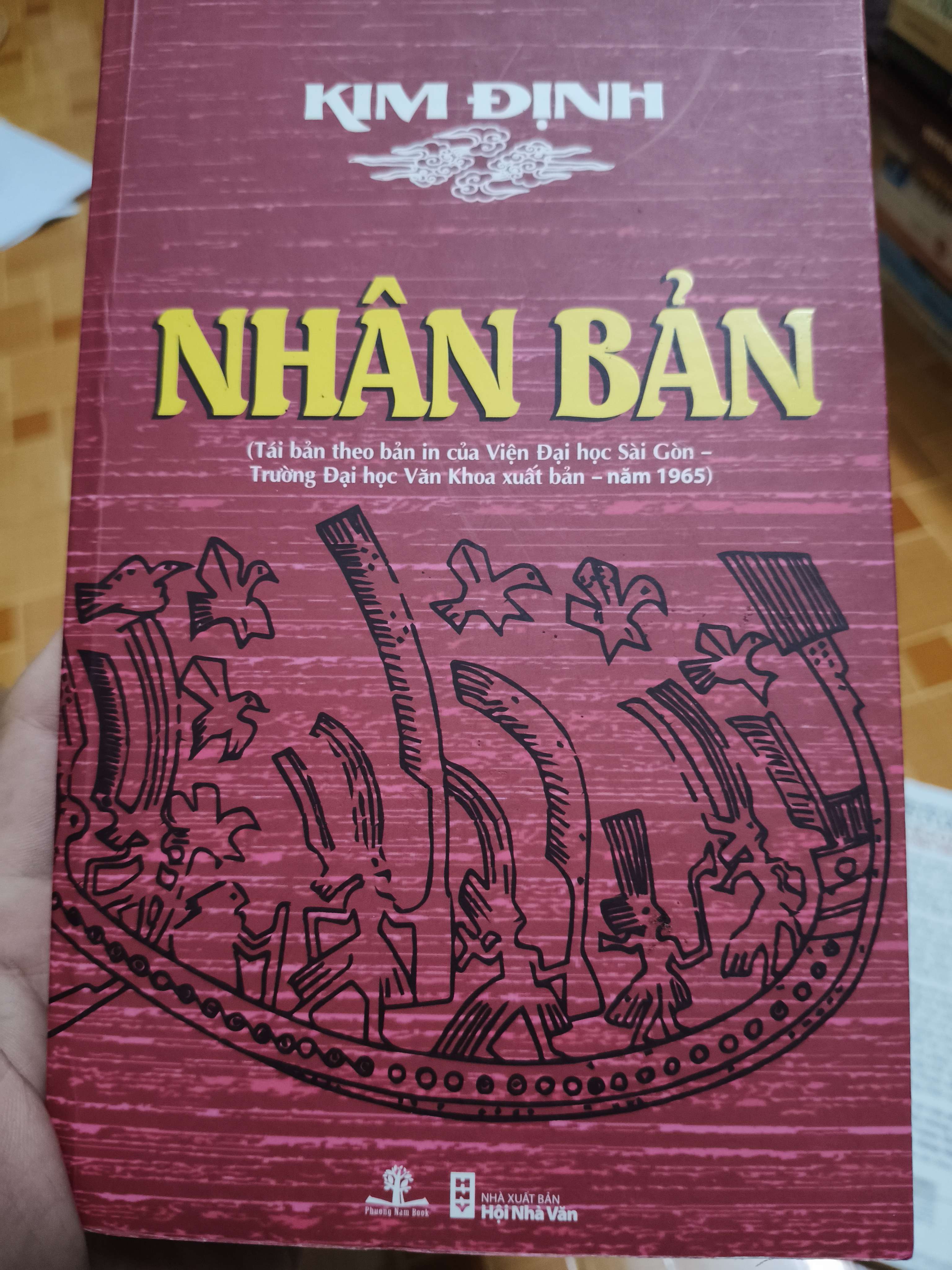 Nhân bản - 2017 - 238 trang (Sách lịch sử - triết học) ANTQ