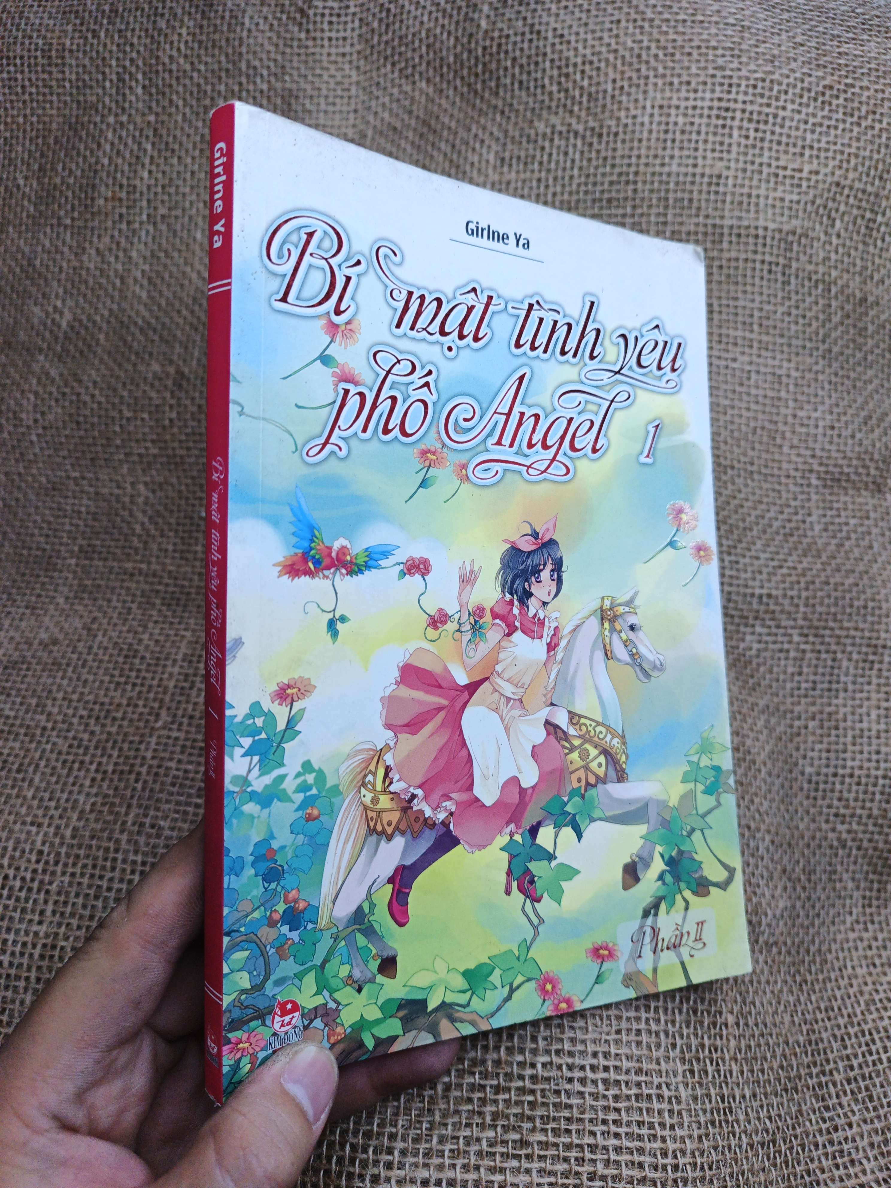 Bí Mật Tình Yêu Phố Angel 1 Phần II - Girlne Ya 2013 mới 90% (Sách văn học) HLSC