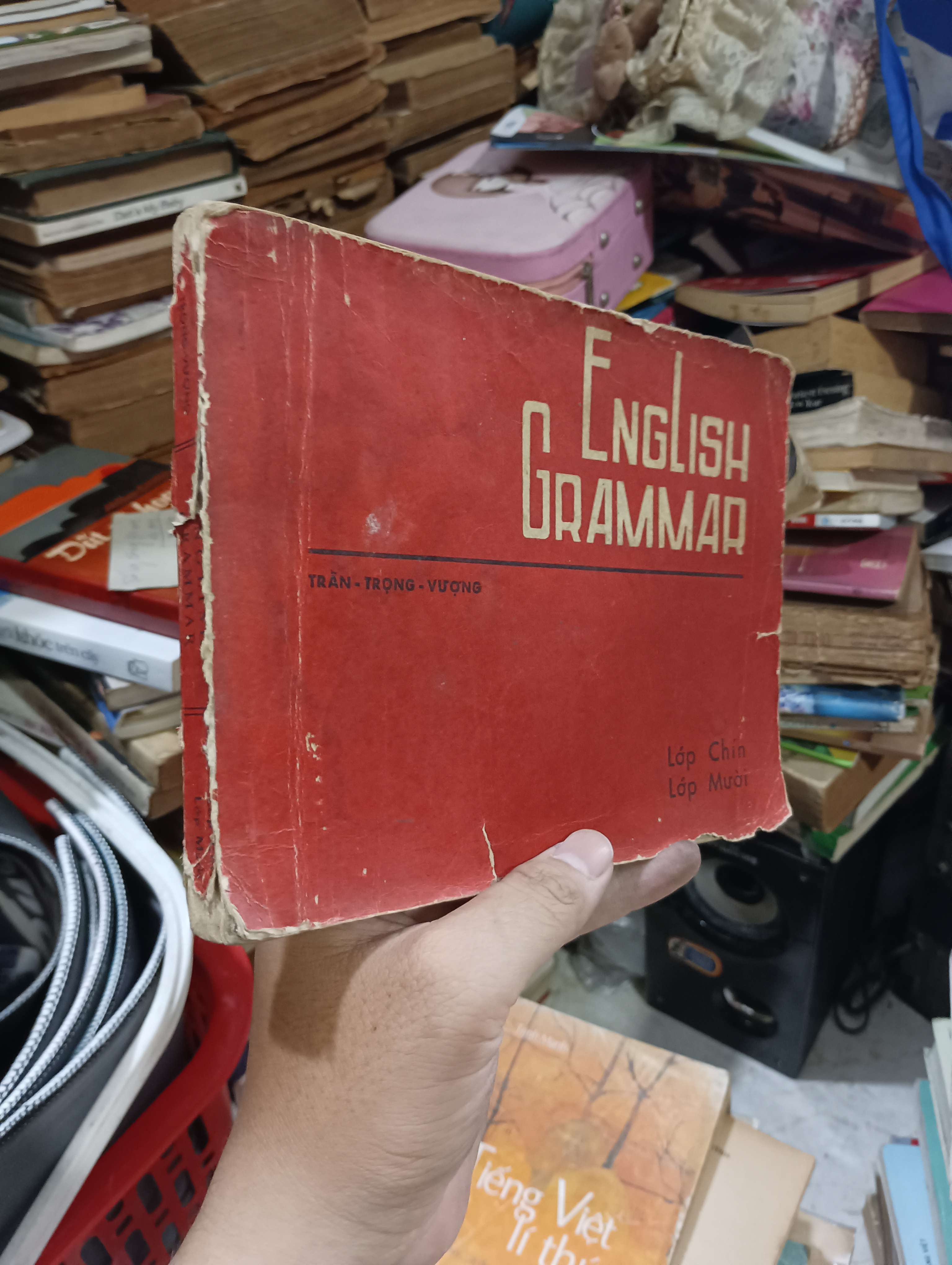 ENGLISH GRAMMAR (Lớp Chín, Lớp Mười) (Giáo khoa) KSX