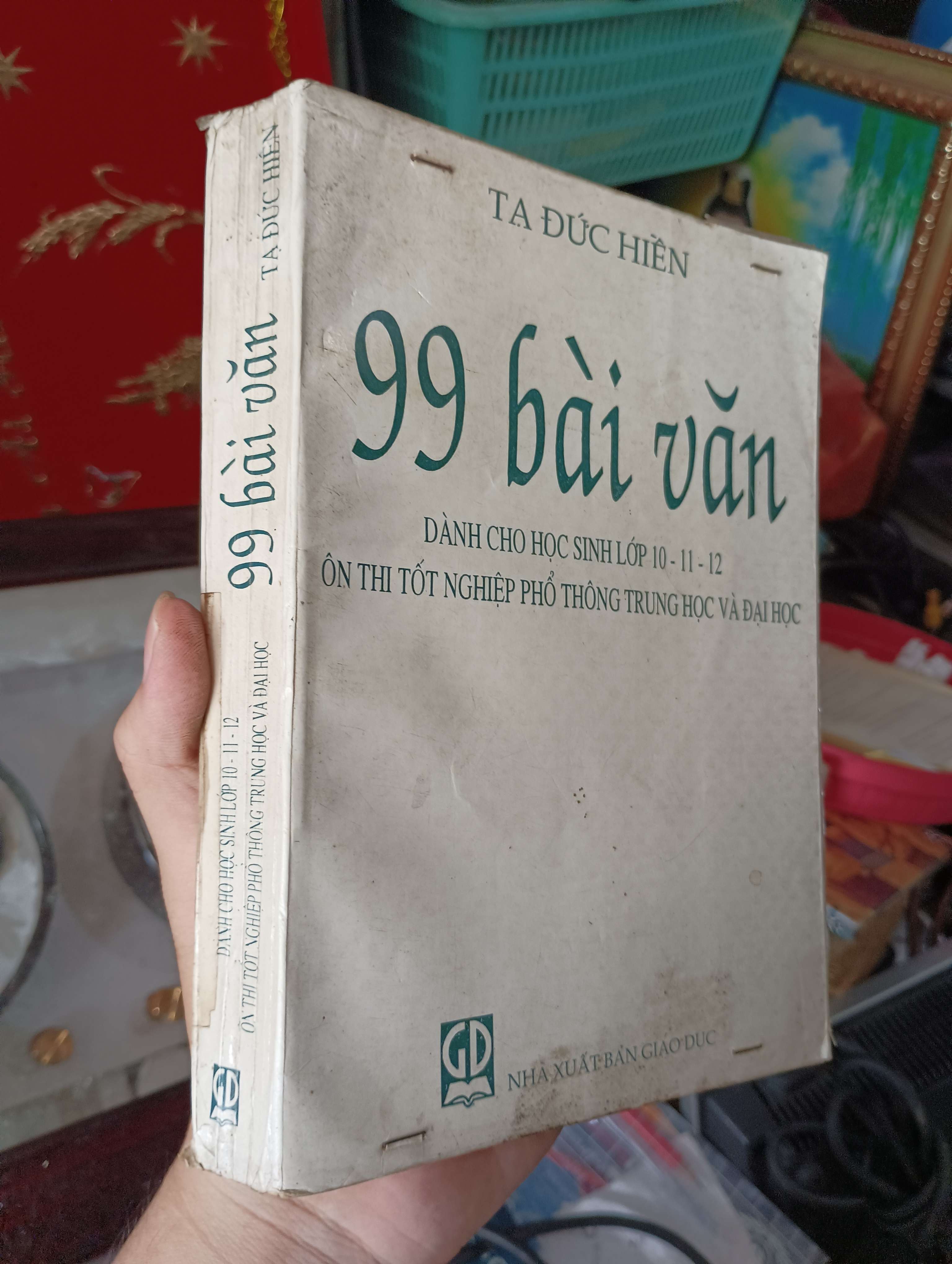 99 bài văn dành cho học sinh lớp 10 - 11 - 12 (Ôn thi tốt nghiệp phổ thông trung học và đại học) 1998 (Tham khảo - luyện thi) KSX