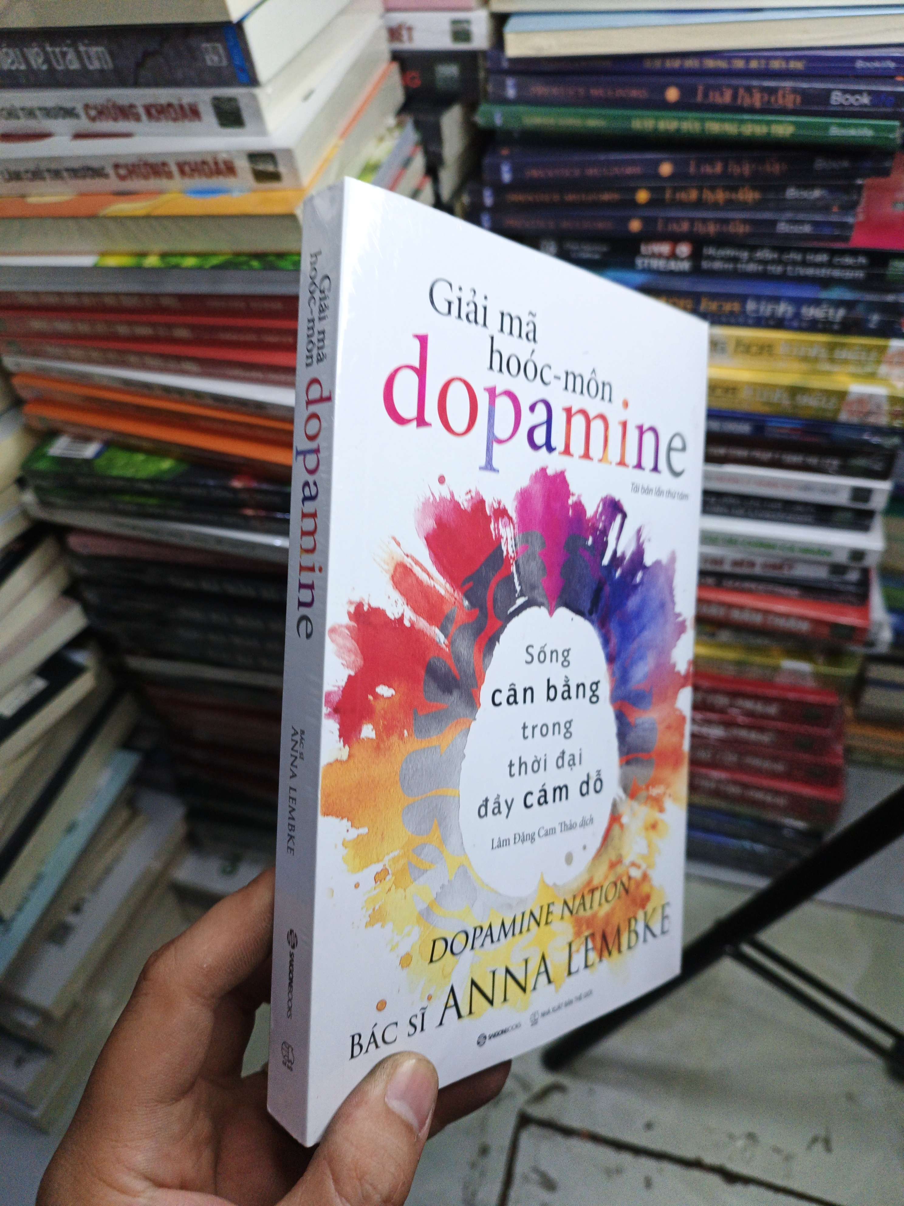 Giải Mã Hoóc-môn Dopamine: Sống Cân Bằng Trong Thời Đại Đầy Cám Dỗ - Anna Lembke mới 100% (Sách Y học - Sức khỏe - Thể thao) NENA