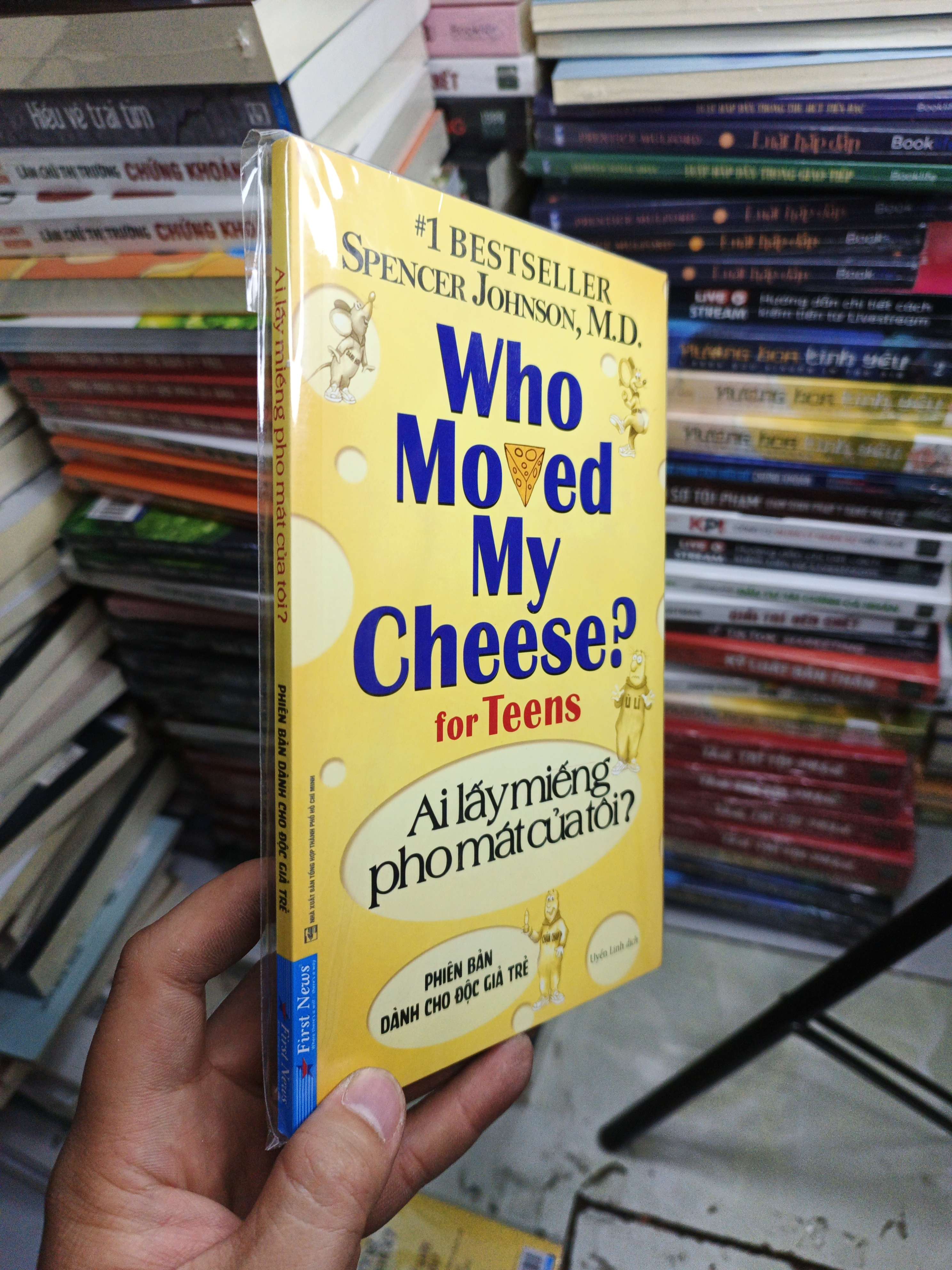 Who Moved My Cheese? For Teens: Ai Lấy Miếng Pho Mát Của Tôi? - Spencer Johnson mới 100% (Sách văn học) NENA