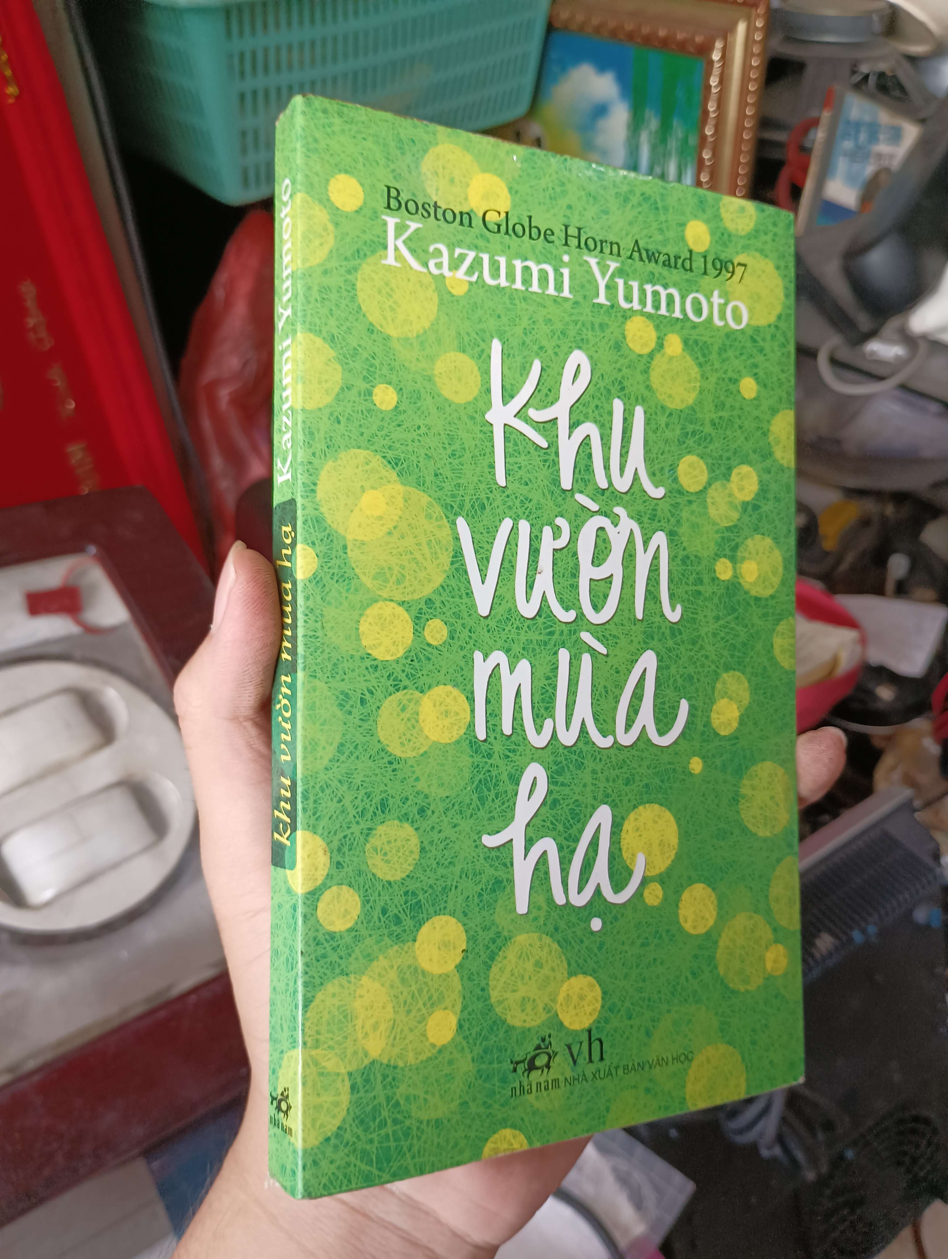 Khu vườn mùa hạ - Kazumi Yumoto 2010 (Kỹ năng sống) KSX