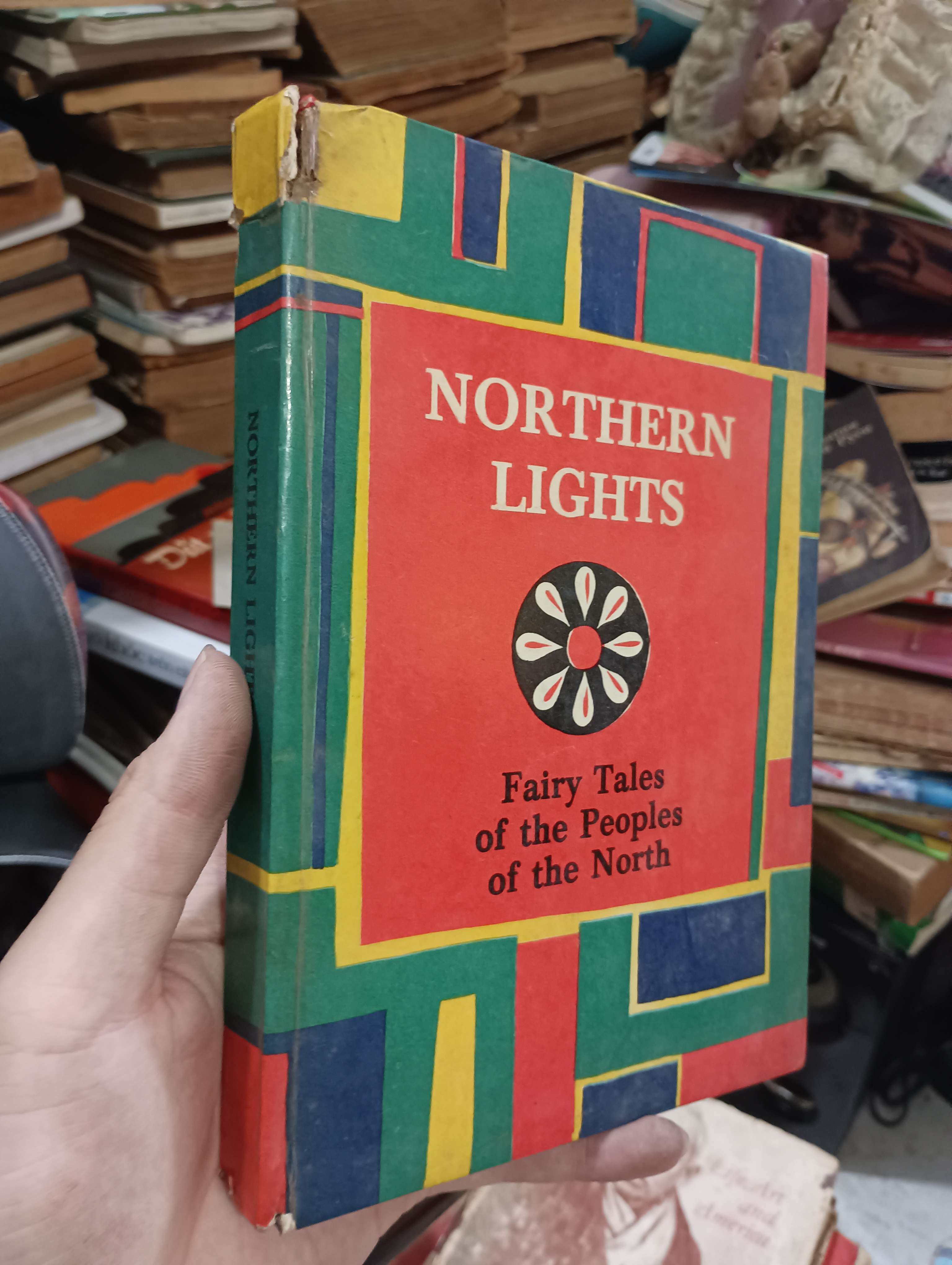 NORTHERN LIGHTS: Fairy Tales of the Peoples of the North 1976 (Sách ngoại) KSX