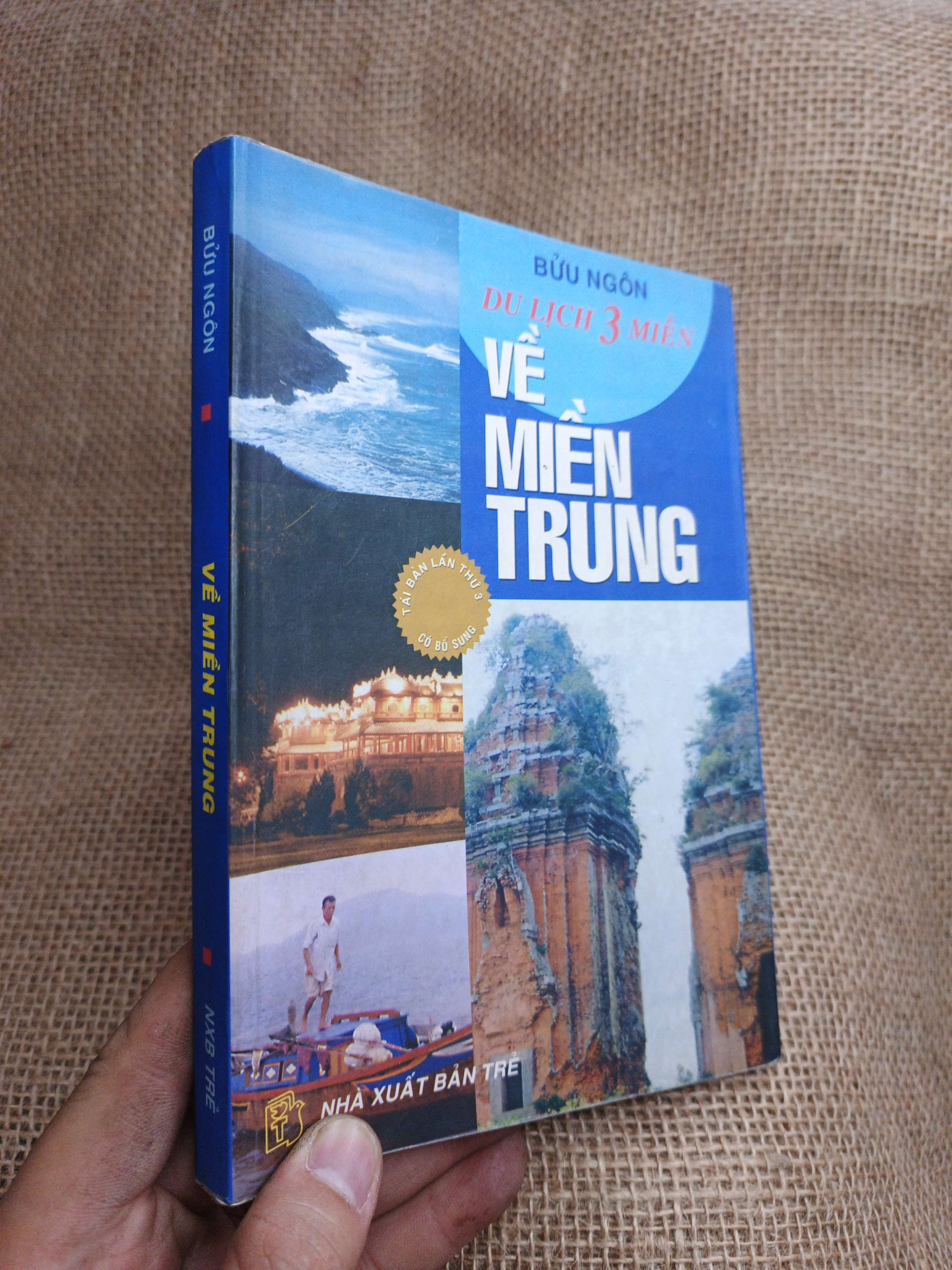 Du Lịch 3 Miền - Về Miền Trung - Bửu Ngôn 2004 mới 80% ố (Lịch Sử - Địa Lý) HLSC