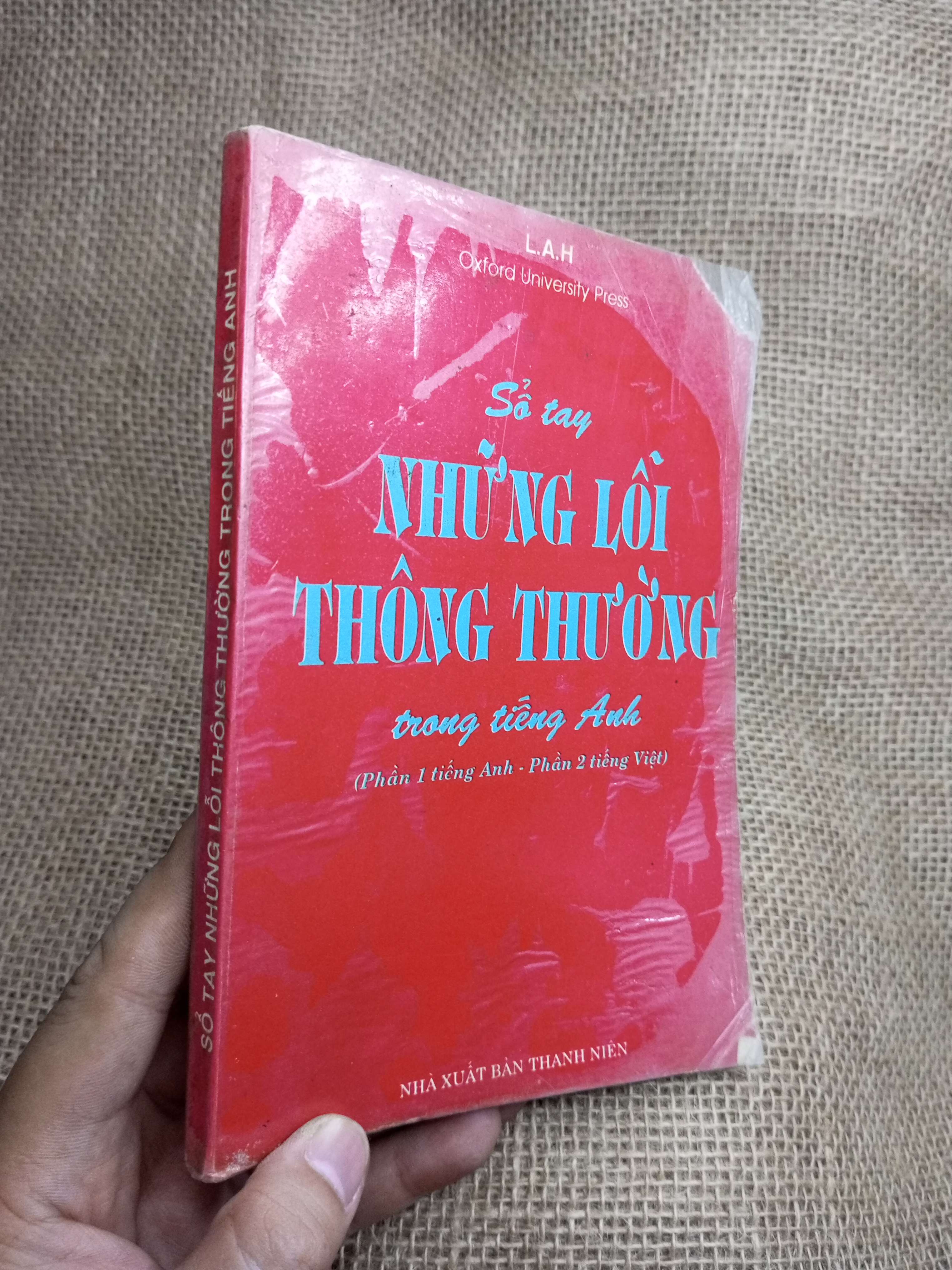 Sổ Tay Những Lỗi Thông Thường Trong Tiếng Anh 1992 mới 80% ố (Sách tự học tiếng Anh) HLSC