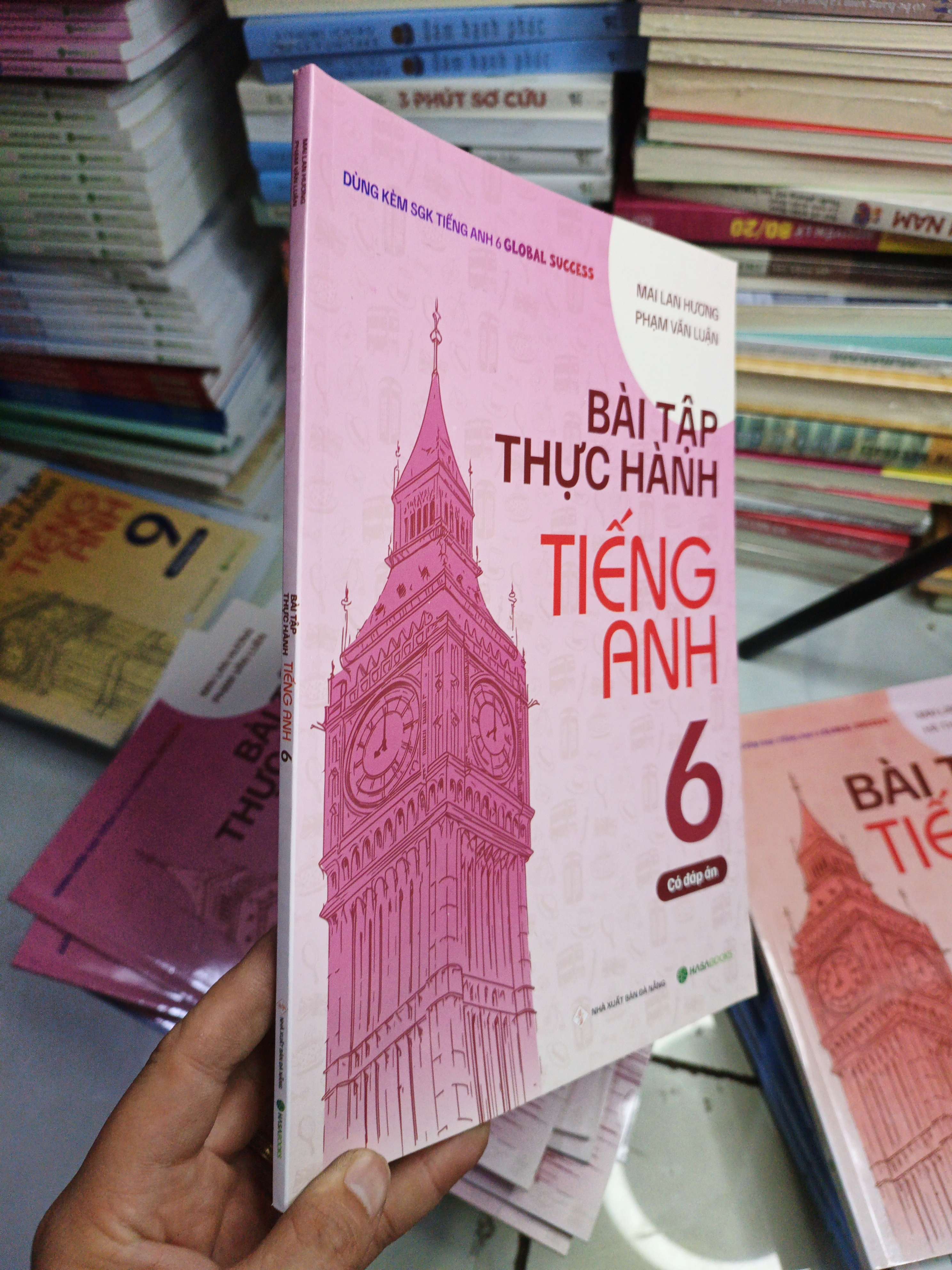 Bài Tập Thực Hành Tiếng Anh 6 Có Đáp Án - Mai Lan Hương, Phạm Văn Luận mới 90% (Sách tự học tiếng Anh) NENA