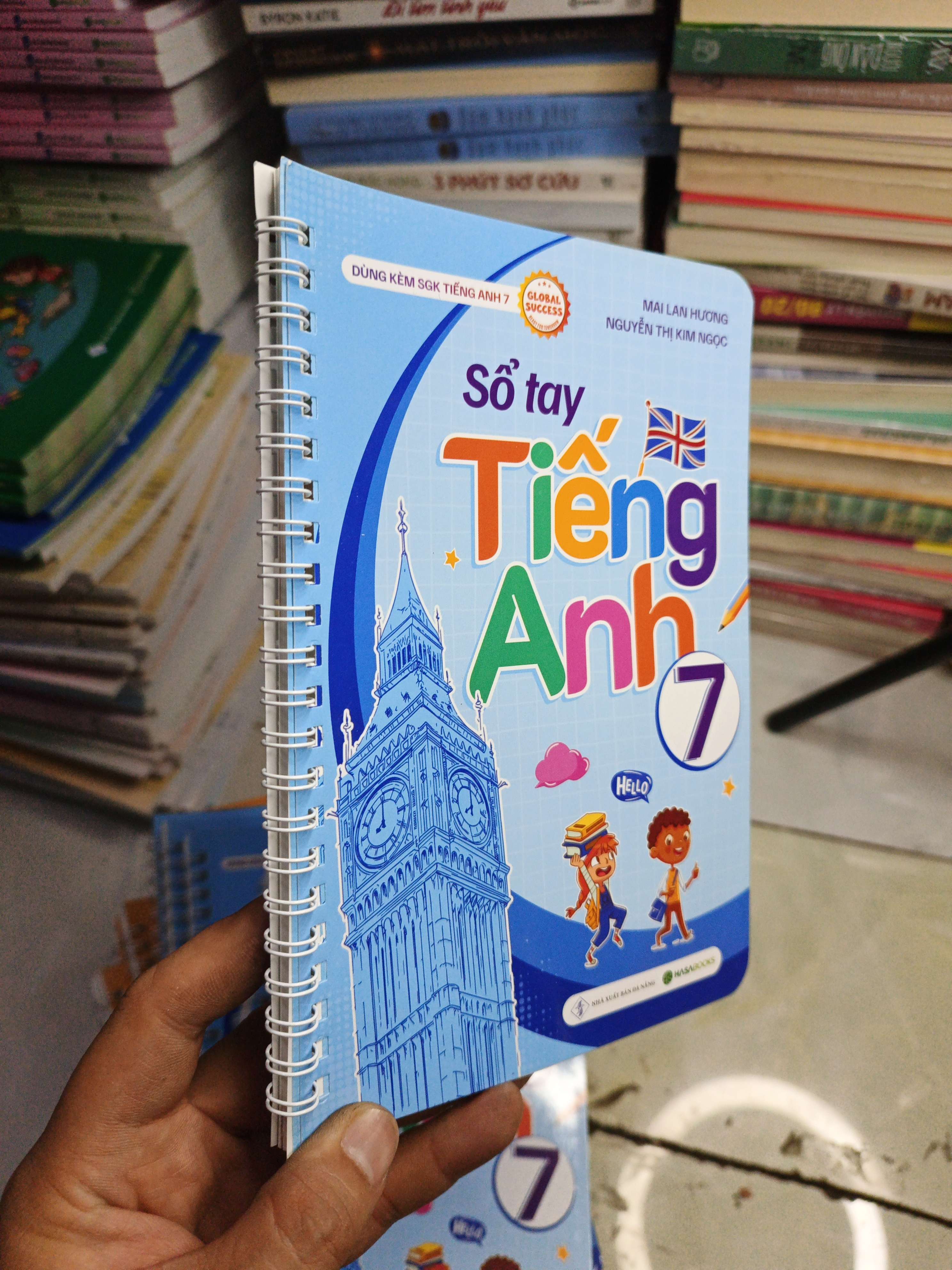 Số Tay Tiếng Anh 7 - Mai Lan Hương, Nguyễn Thị Kim Ngọc mới 90% (Sách tự học tiếng Anh) NENA