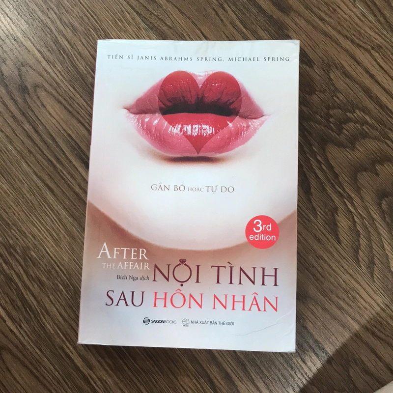 Sách Nội TÌNH SAU HÔN NHÂN ( Gắn Bó hoặc Tự Do ) (Sách văn học) AB