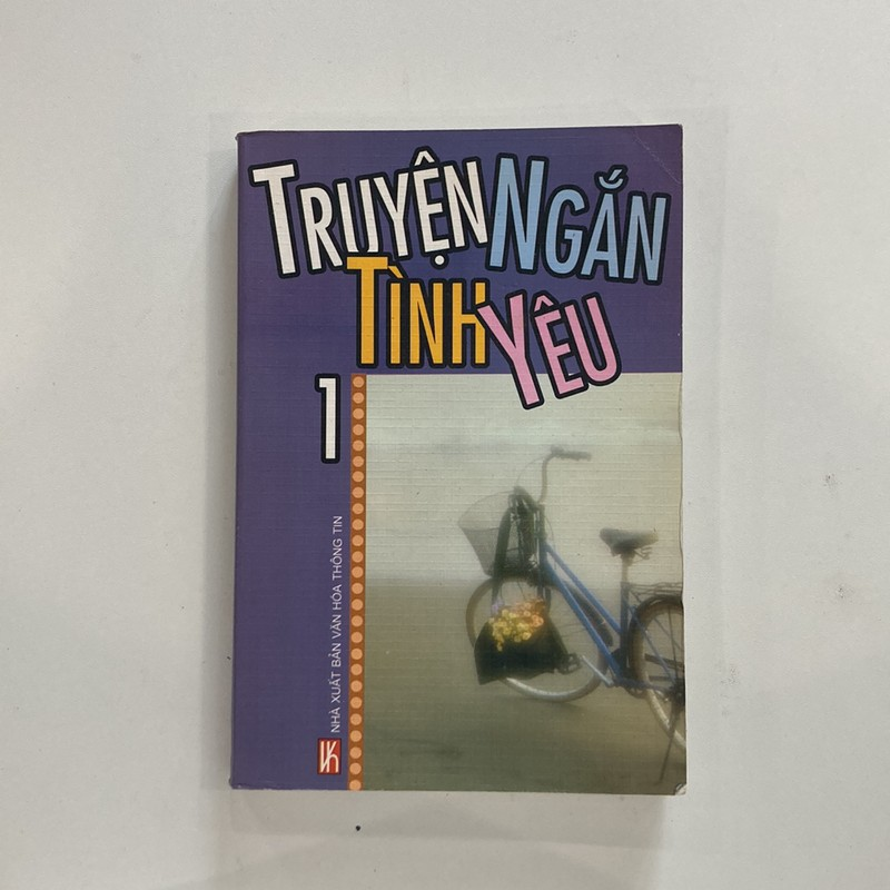 Sách Truyện ngắn tình yêu của Ngọc Bích- Thuỳ Chi tuyển chọn (Truyện Ngắn) AB