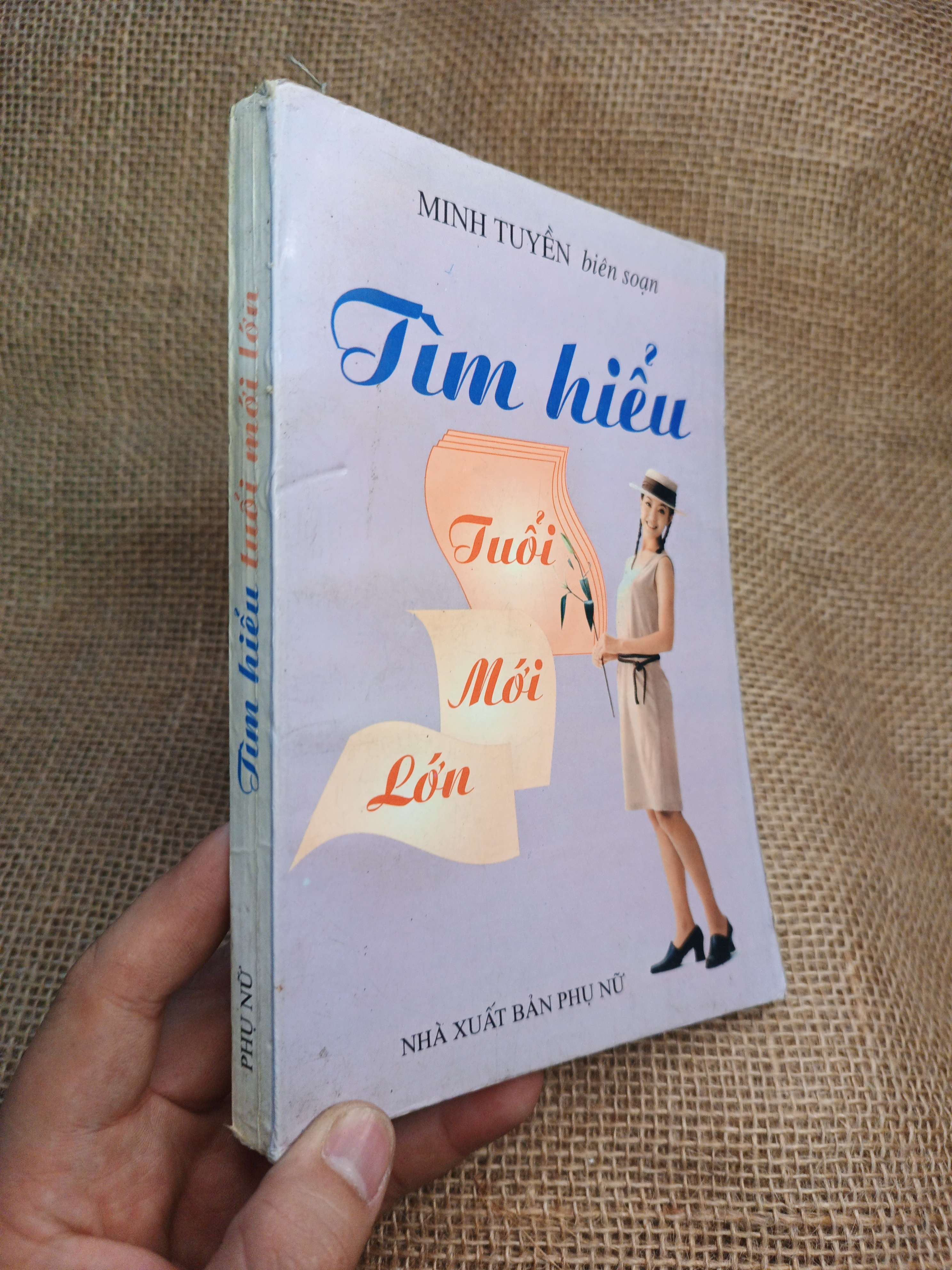 Tìm Hiểu Tuổi Mới Lớn 1997 mới 80% ố (Sách tâm lý học - giới tính) HLSC