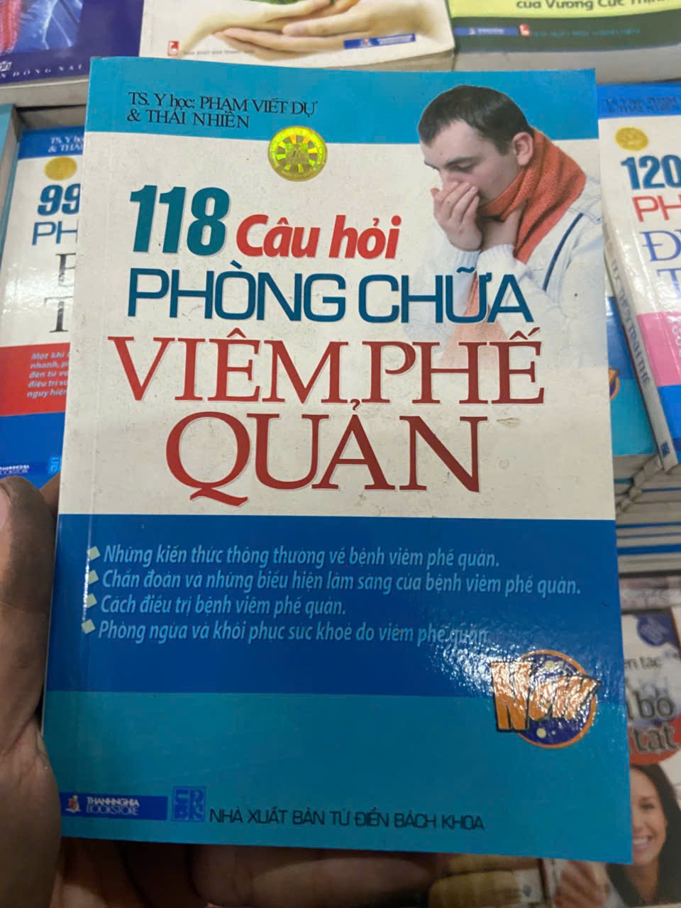108 câu hỏi phòng chữa viêm phế quản (Sách Y học - Sức khỏe - Thể thao) VAVO
