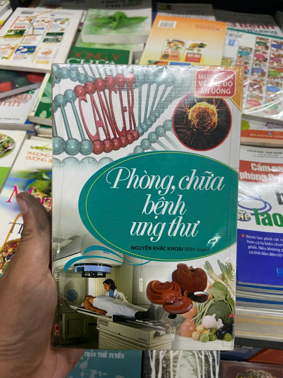 Khoa học thường thức về chế độ ăn uống: Phòng, chữa bệnh ung thư (Sách Y học - Sức khỏe - Thể thao) VAVO