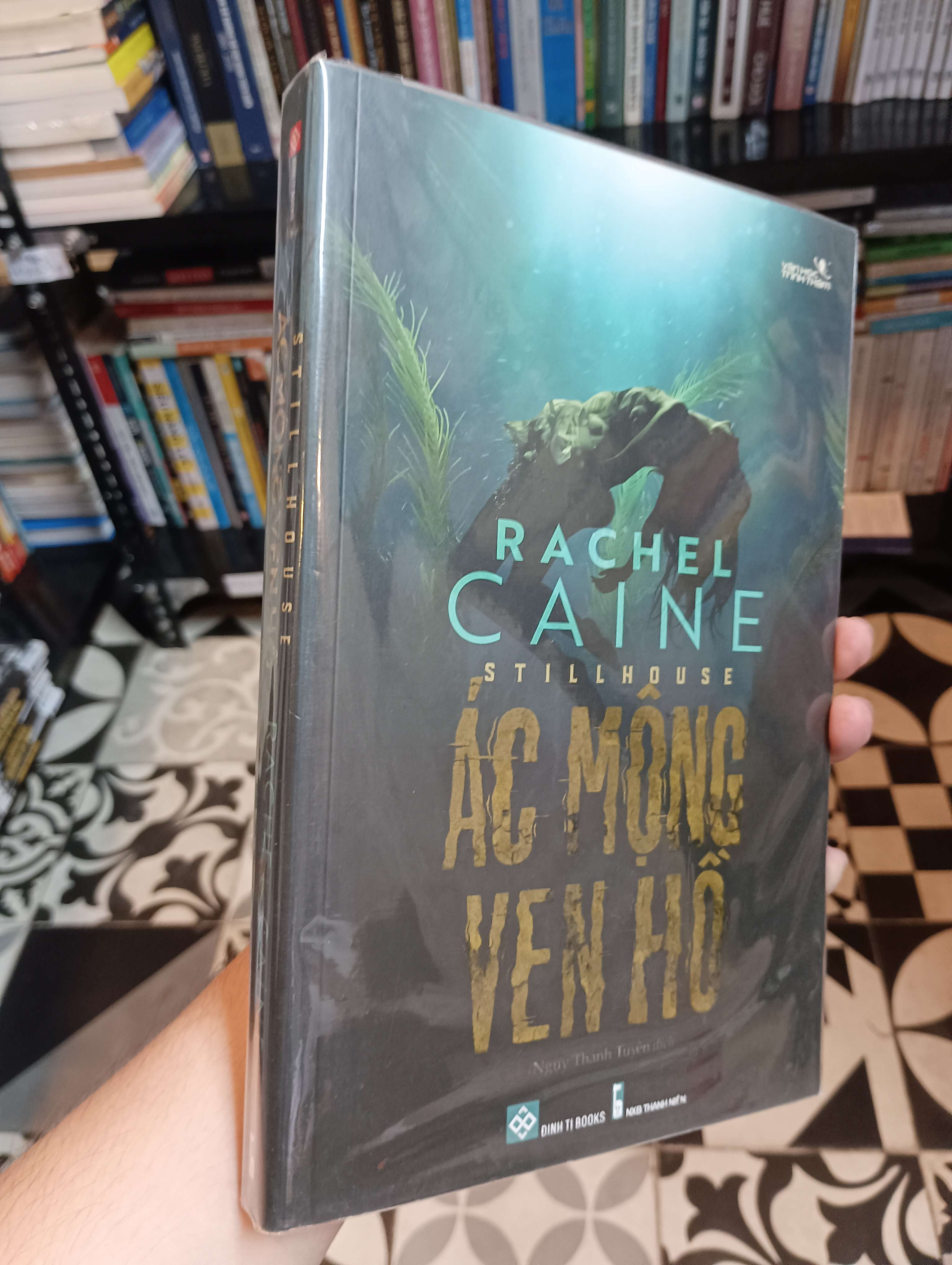 Ác Mộng Ven Hồ - Rachel Caine 2020 Mới 90% (Tiểu Thuyết) HTB