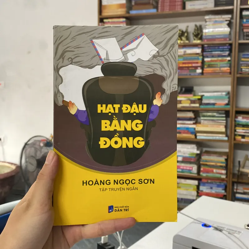 Hạt đậu bằng đồng - Hoàng Ngọc Sơn (tập truyện ngắn) (Truyện Ngắn) AB