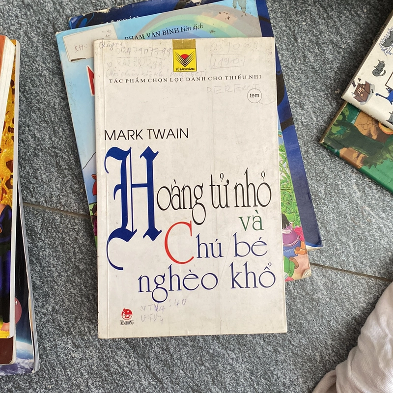 Hoàng tử nhỏ và chú bé nghèo khổ - Tác phẩm chọn lọc dành cho thiếu nhi (Sách văn học) AB