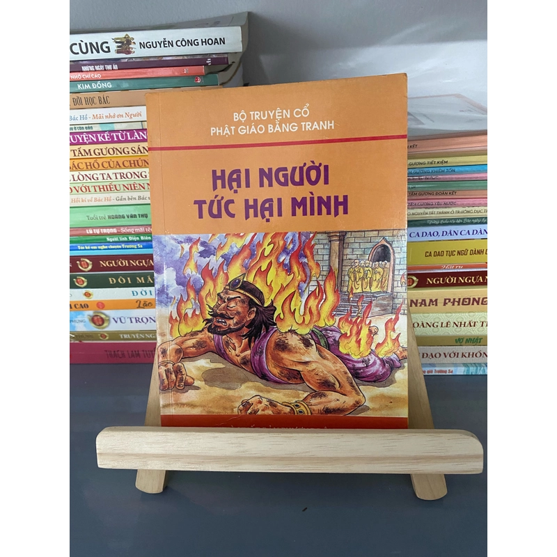 Hại người tức hại mình – NXB Phương Đông Bộ truyện cổ Phật giáo bằng tranh (Truyện tranh ) AB