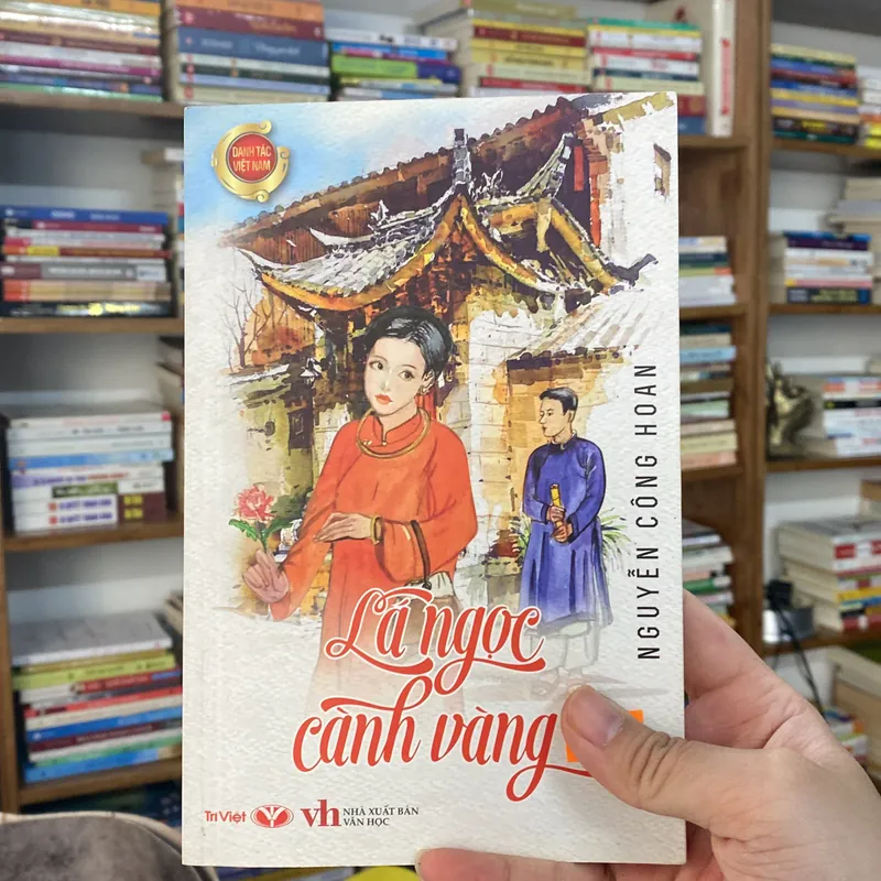 Sách văn học. Lá ngọc cành vàng (Sách văn học) AB