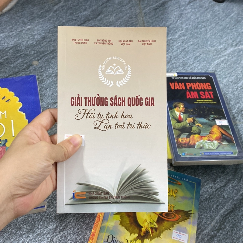 Sách giải thưởng sách quốc gia hội tụ tinh hoa lan tỏa tri thức (Sách kiến thức tổng hợp) AB