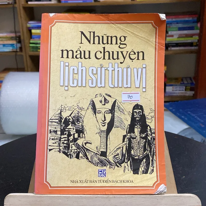 Những mẫu chuyện lịch sử thú vị (Sách lịch sử - triết học) AB