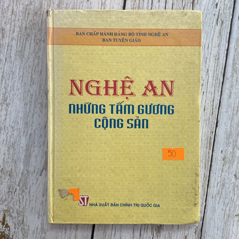 Nghệ An - Những tấm gương cộng sản (Lịch sử Việt Nam) AB