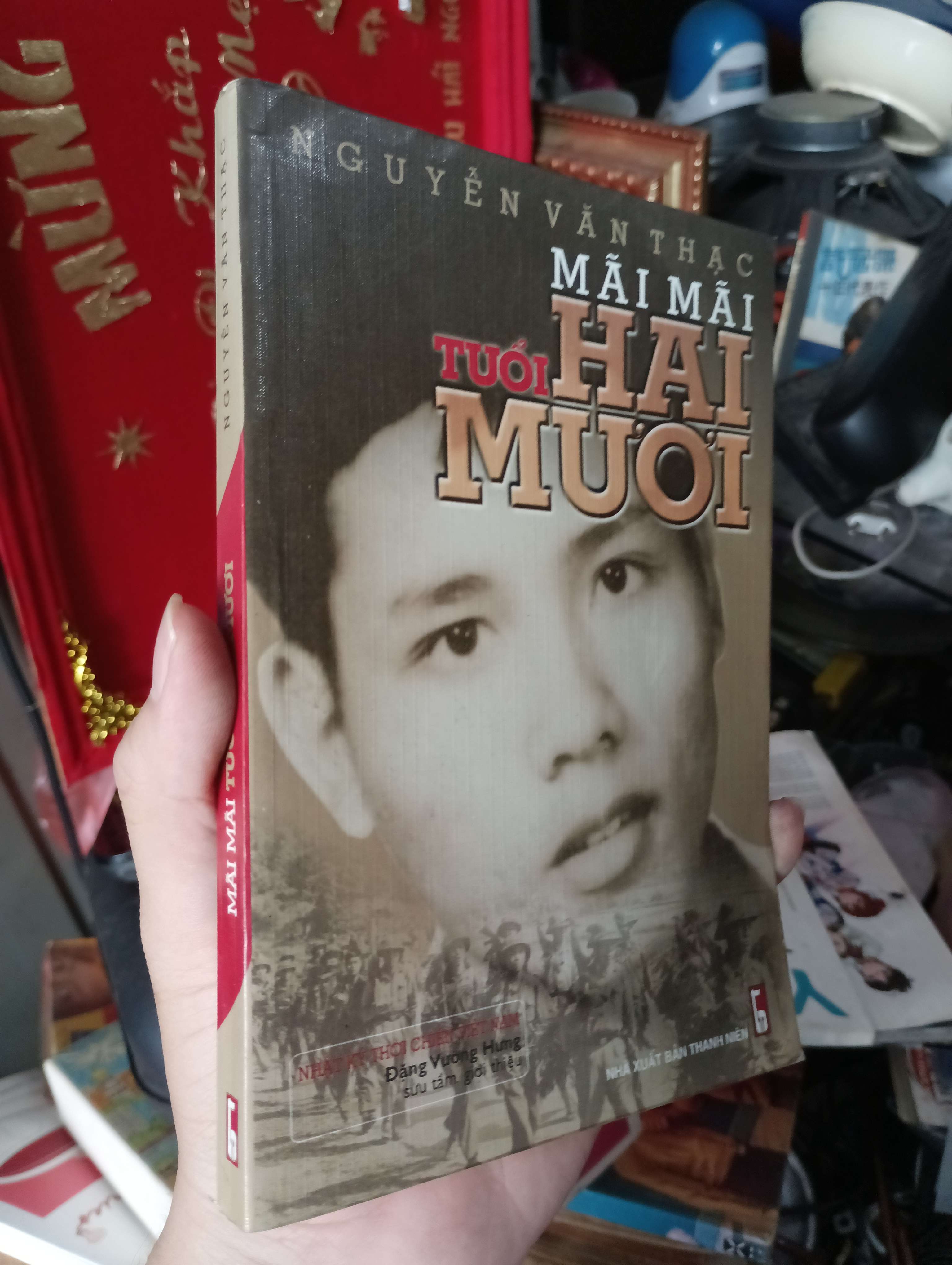 Mãi mãi tuổi hai mươi - Nguyễn Văn Thạc 2005 (Sách văn học) KSX