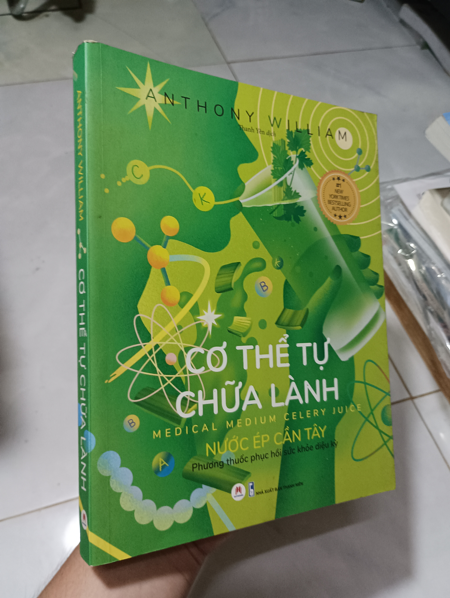 Cơ thể tự chữa lành: Nước ép cần tây - Anthony William 2019 90% (Sách Y học - Sức khỏe - Thể thao) HCM