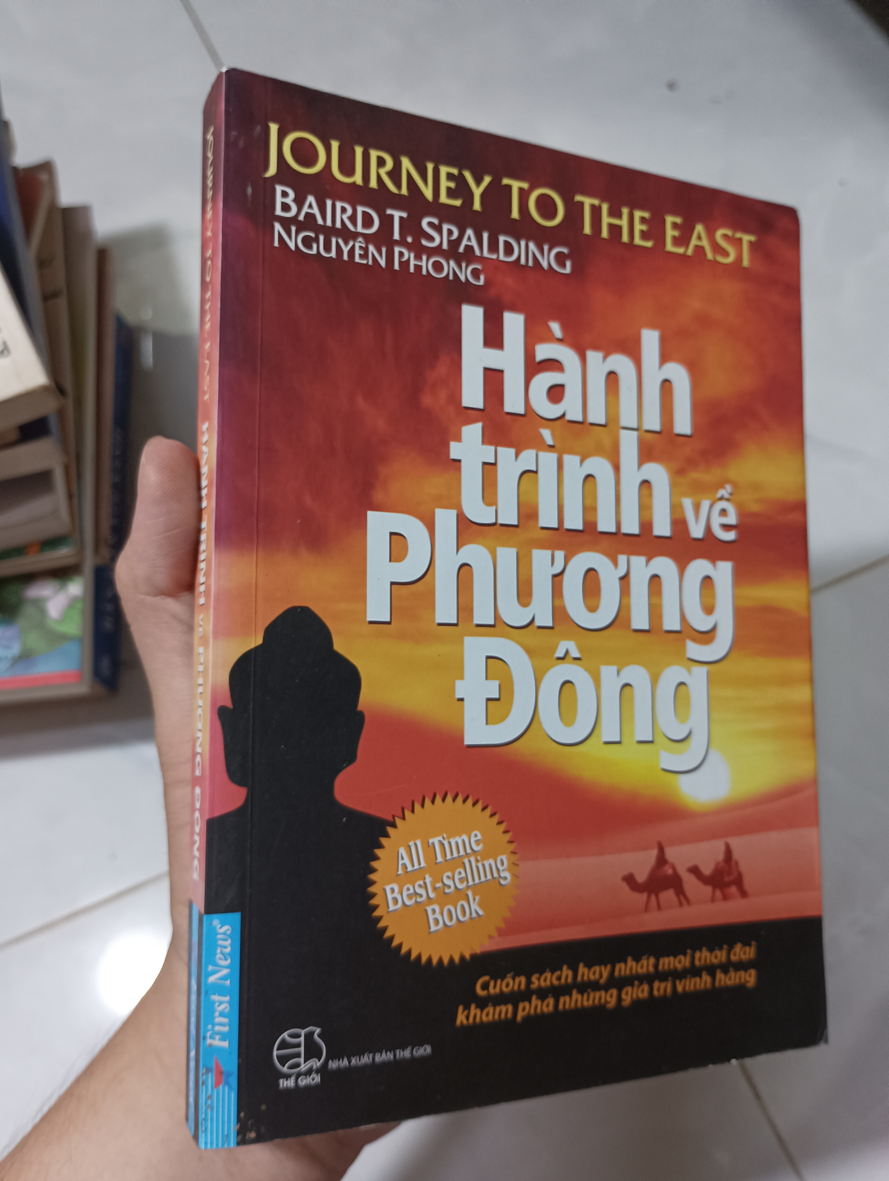 Hành trình về phương Đông (Journey to the East) - T. Spalding 2019 80% (Sách tôn giáo - tâm linh) HCM