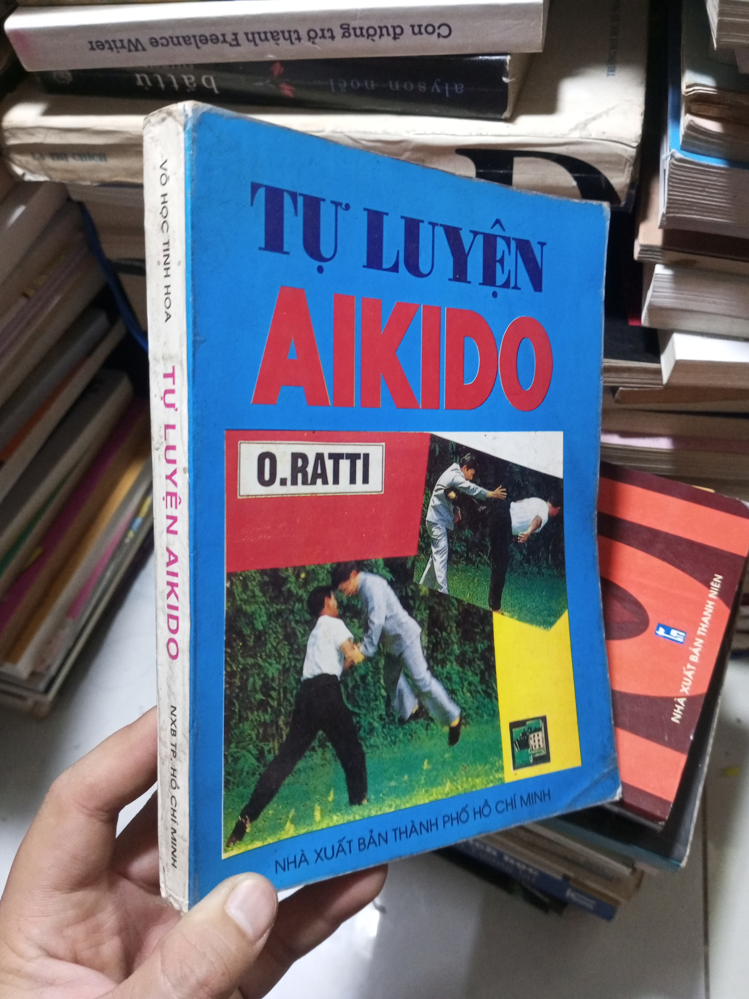 Tự Luyện Aikido - O. Ratti 1998 mới 80% ố (Sách kiến thức tổng hợp) HCM