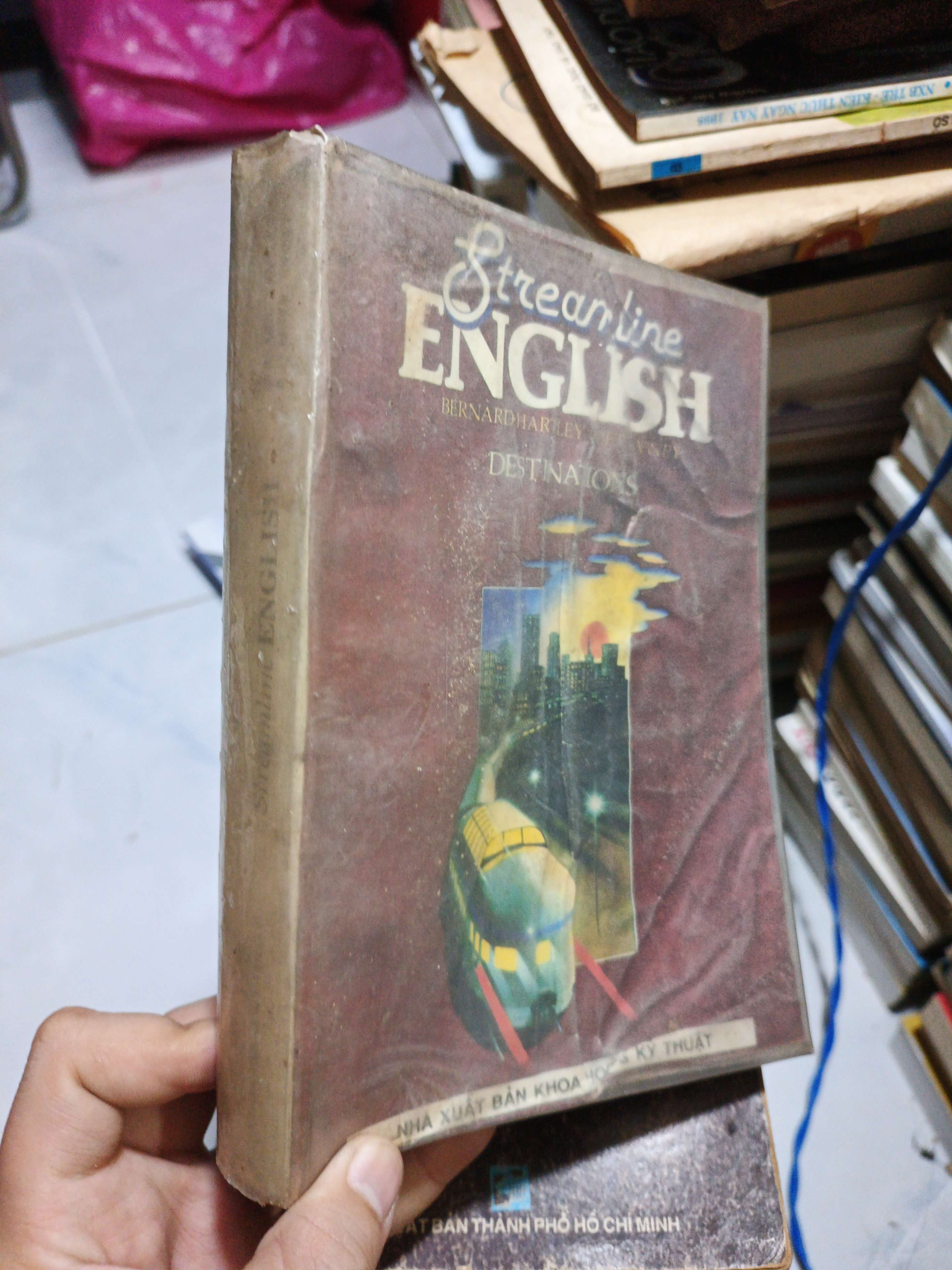 Streamline English Destinations - Bernard Hartley 1992 mới 80% ố không viết song ngữ (Sách tự học tiếng Anh) HCM
