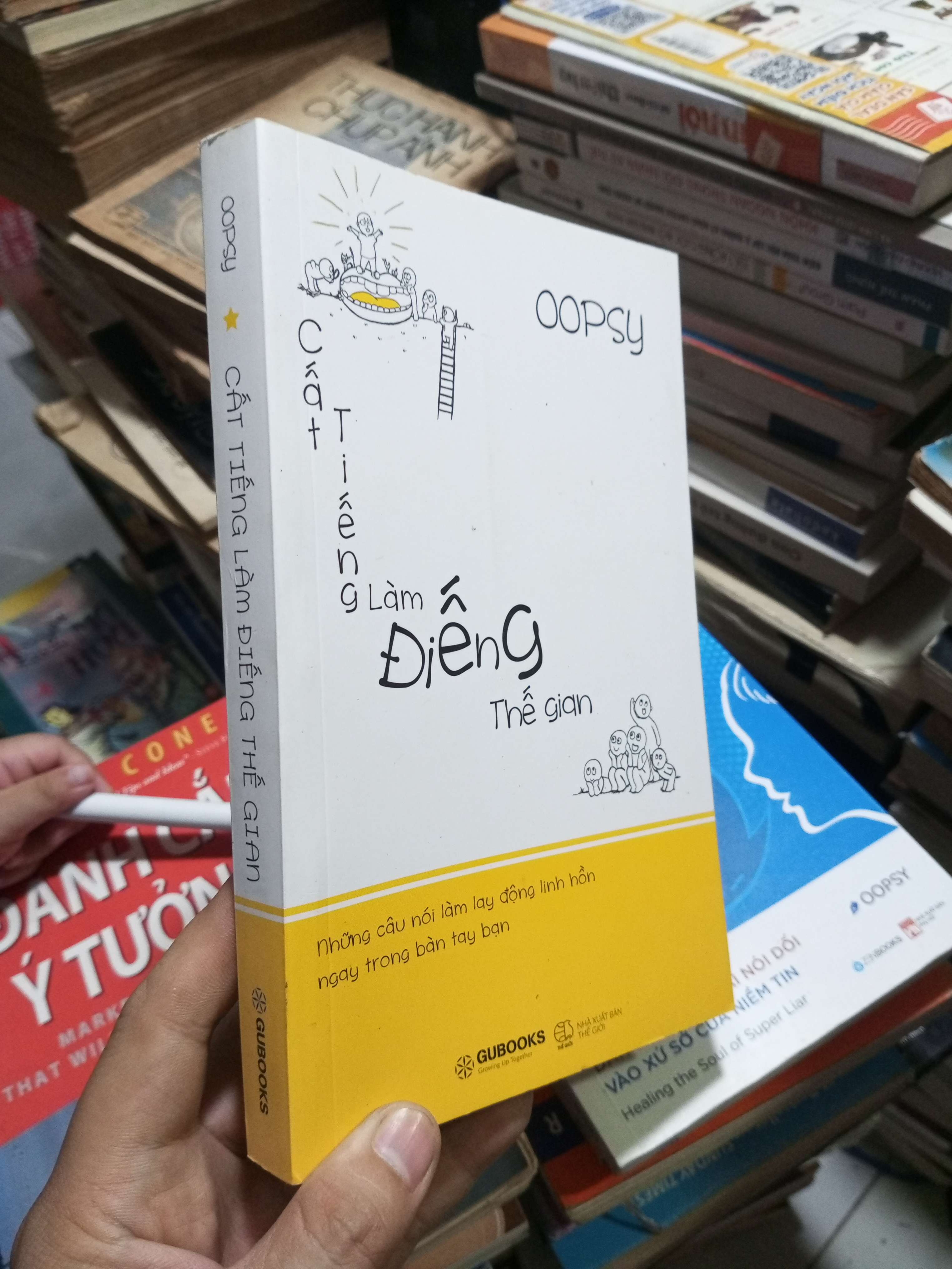 Cất Tiếng Làm Điếng Thế Gian - Oopsy 2018 mới 90% (Sách tâm lý học - giới tính) HCM