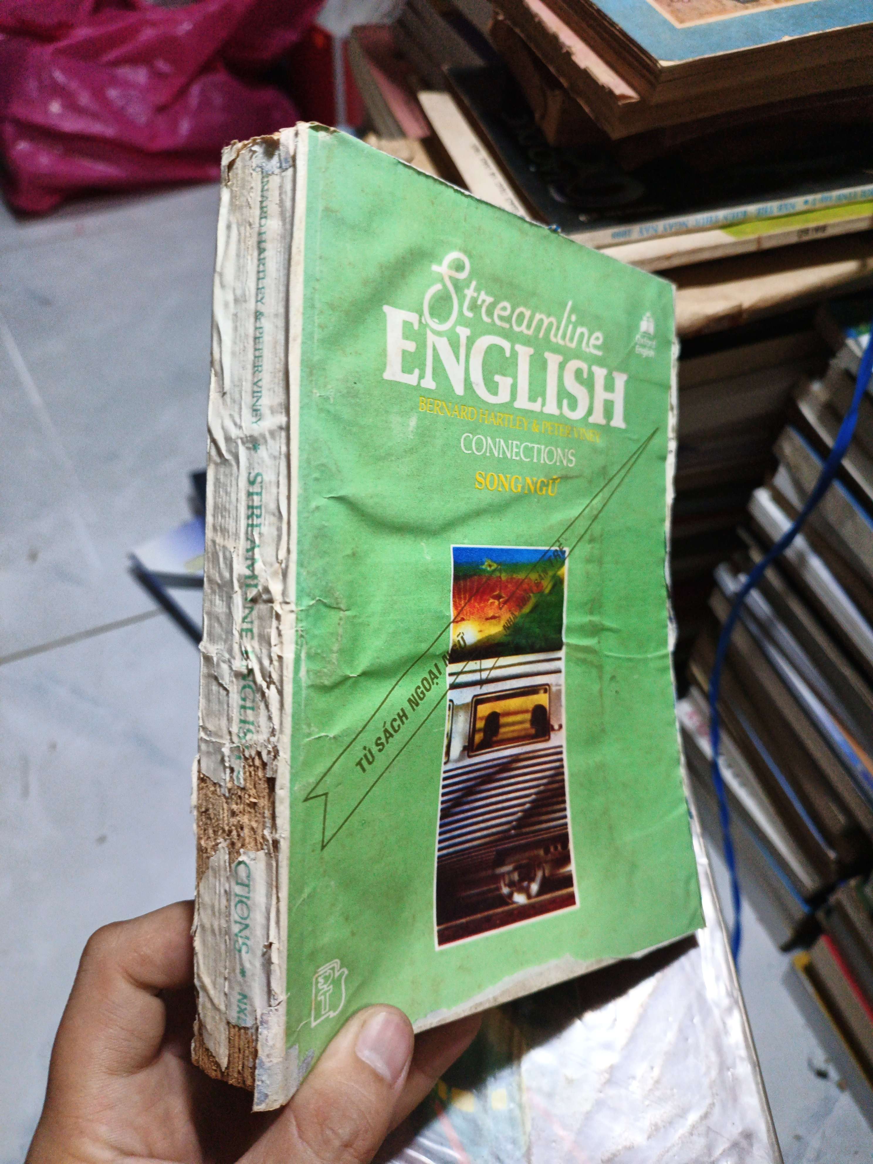 Streamline English Connections - Bernard Hartley, Peter Viney 1992 mới 80% có viết ố rách bìa, song ngữ (Sách tự học tiếng Anh) HCM