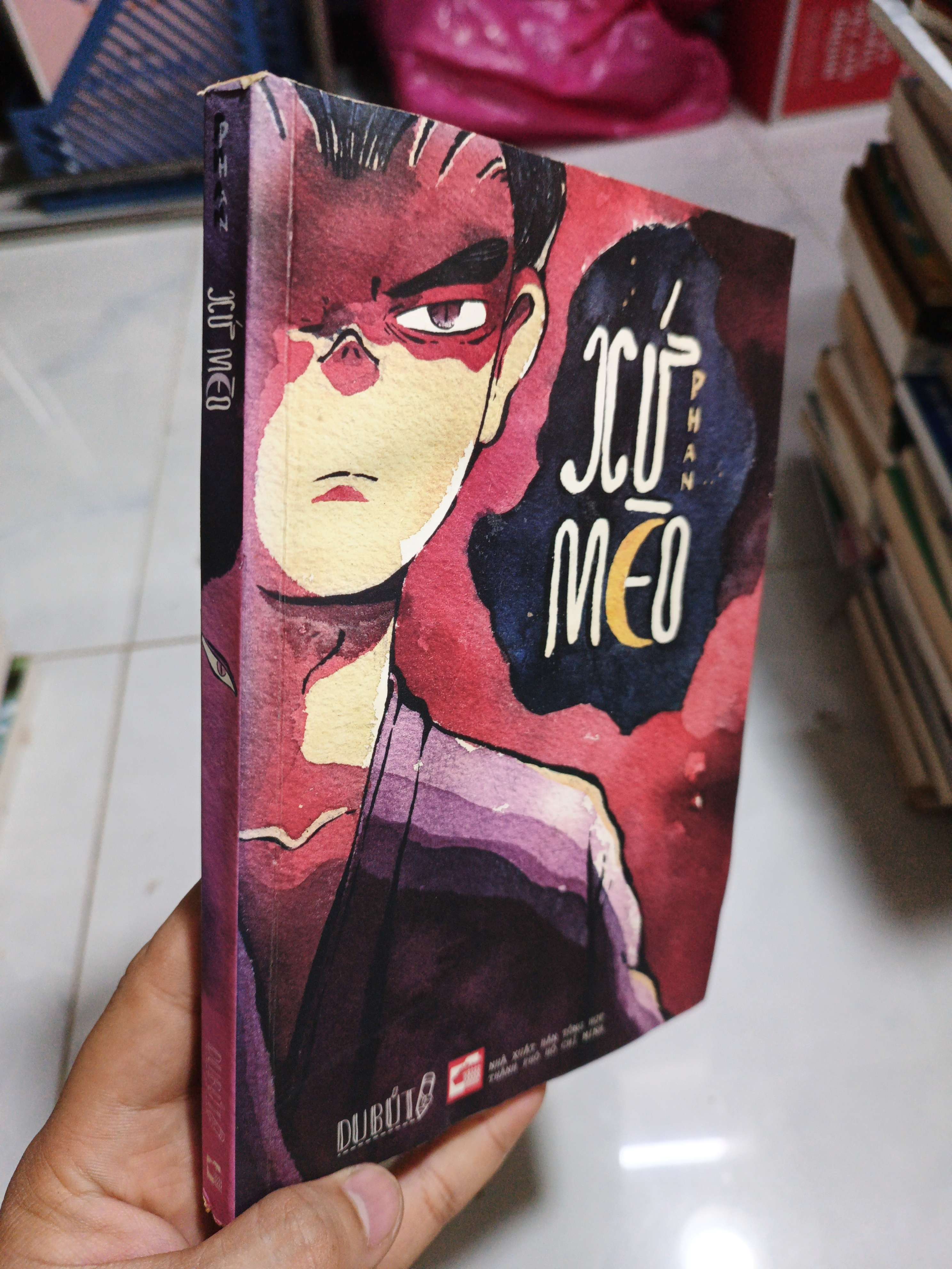 Xứ Mèo - Phan 2018 mới 80% ố ẫm (Sách văn học) HCM