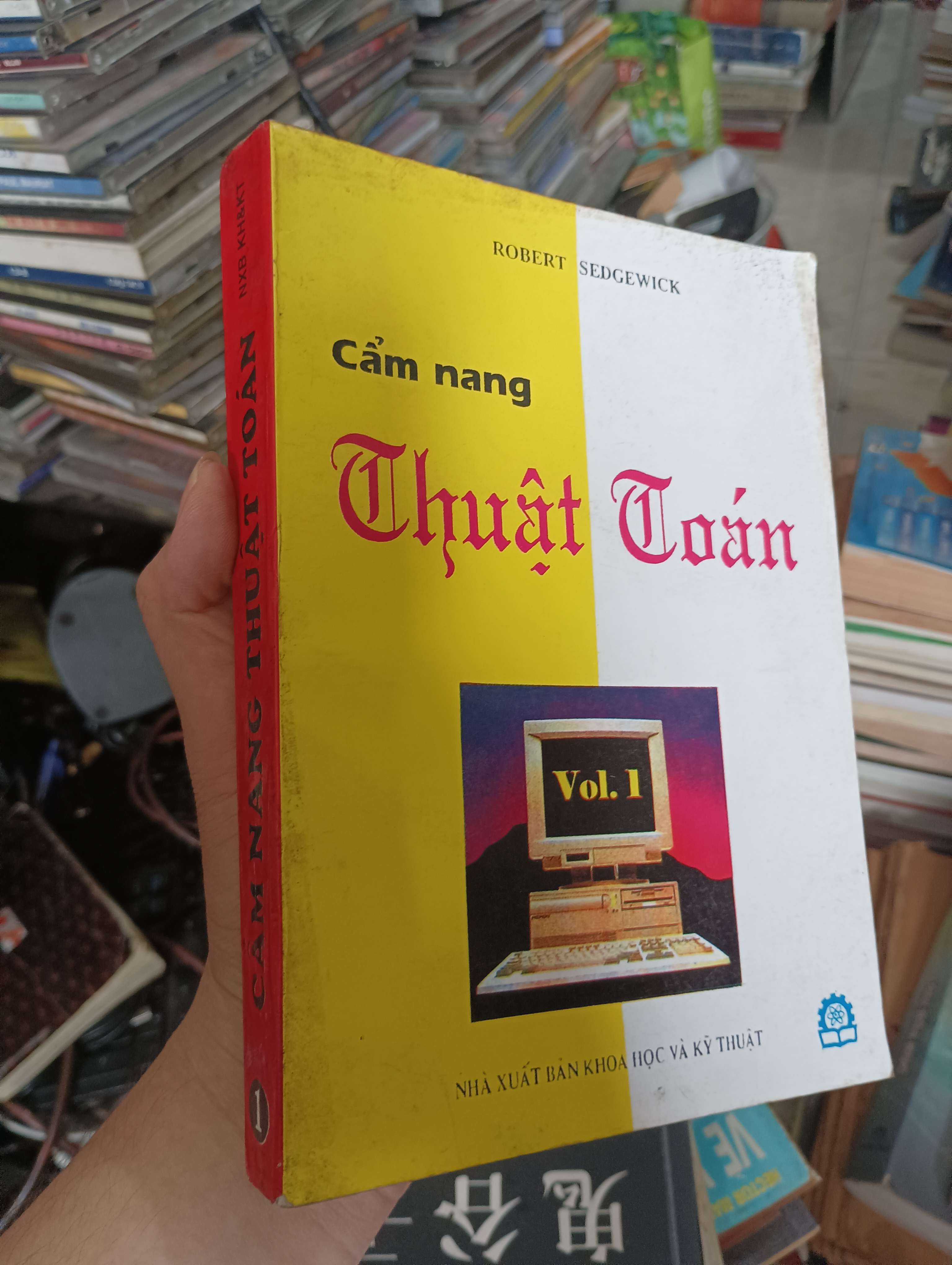 Cẩm nang Thuật Toán - Vol. 1 (Robert Sedgewick) 2001 (Giáo khoa) KSX