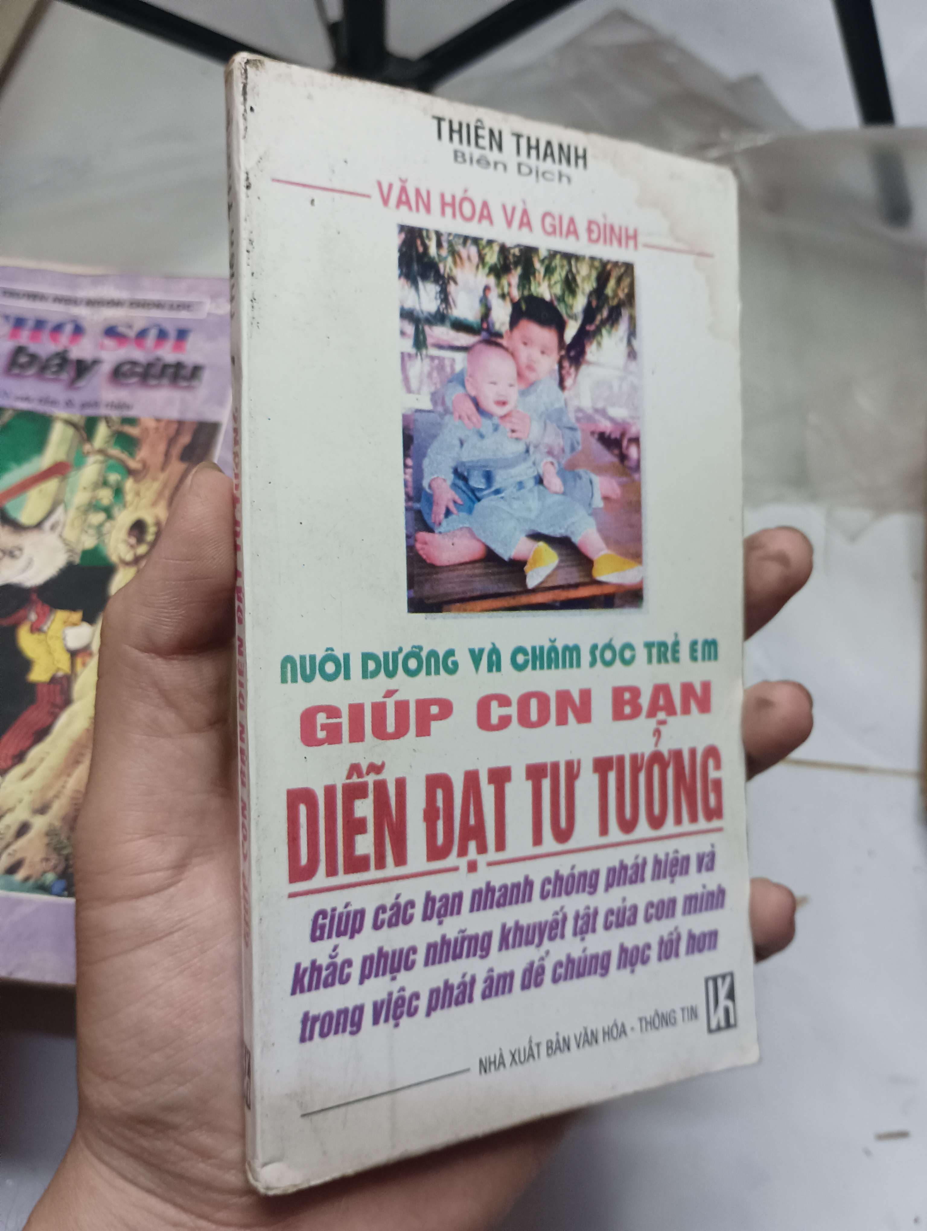 Giúp con bạn diễn đạt tư tưởng - Thiên Thanh 1997 70% ố (Kiến thức - kỹ năng cho con) HLSC