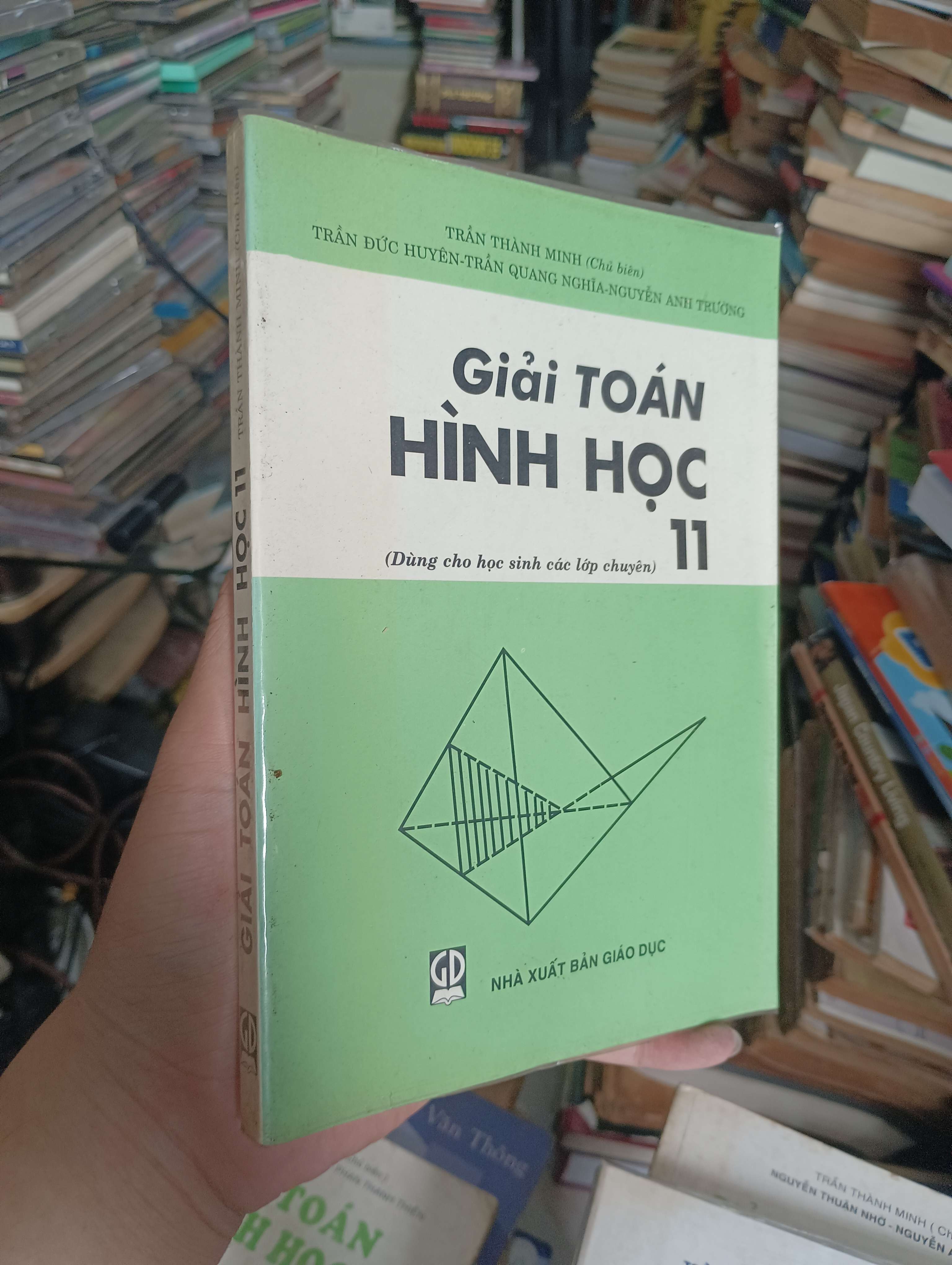 Giải toán hình học 11 (Dùng cho học sinh các lớp chuyên) 2005 (Tham khảo - luyện thi) KSX