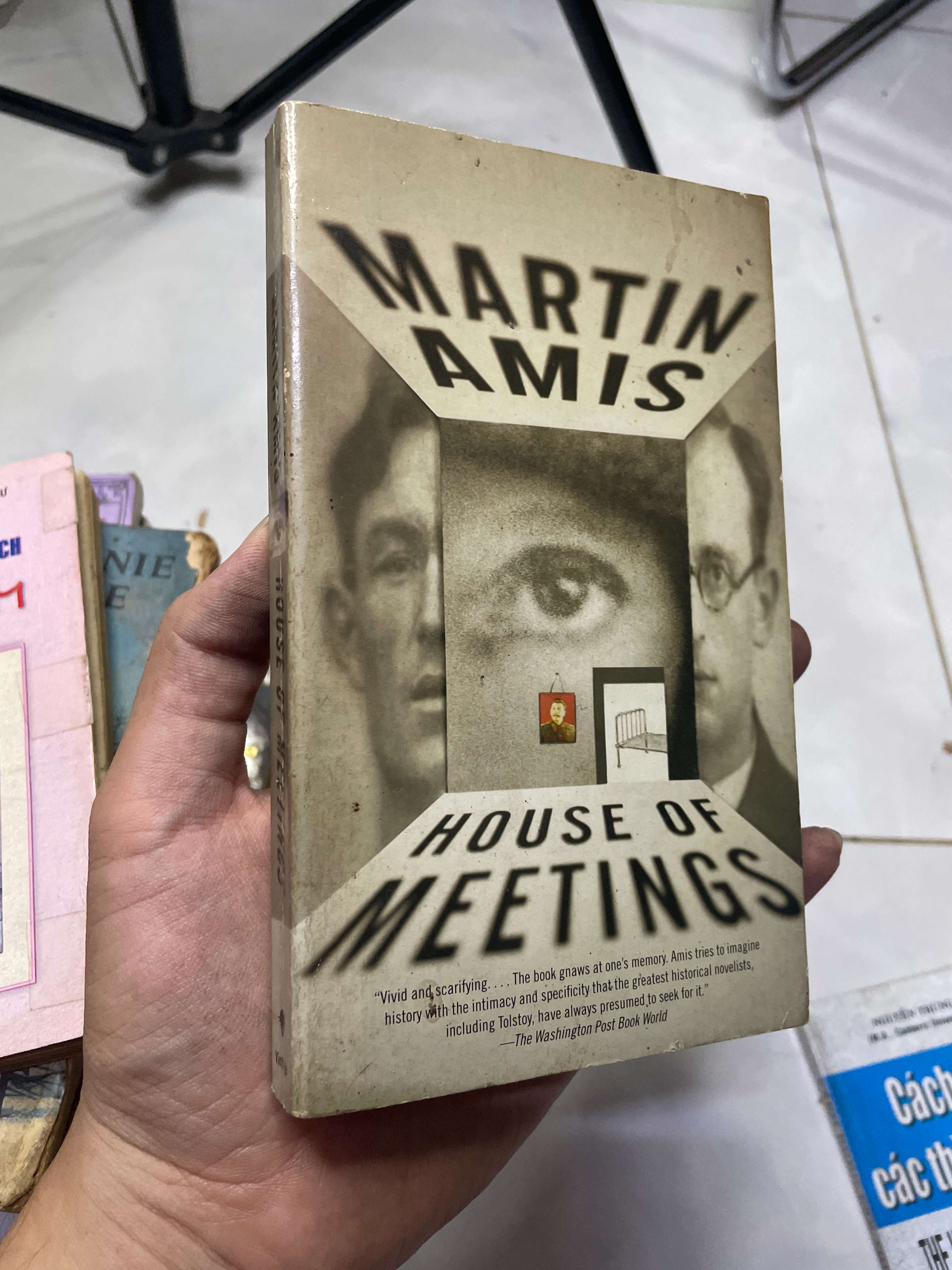 House of Meetings - Martin Amis 0.8 (Sách ngoại) HLSC