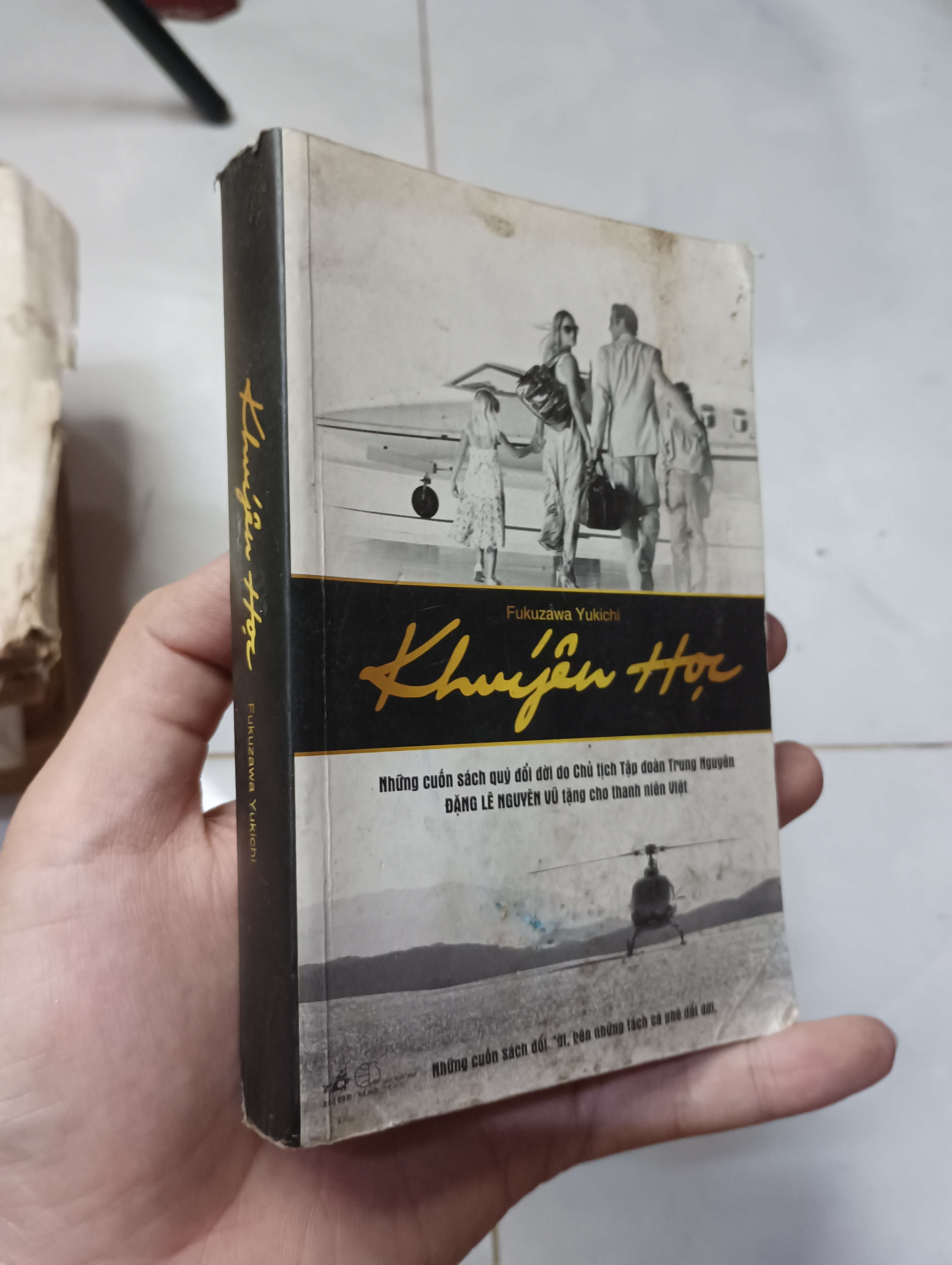 Khuyến học - Fukuzawa Yukichi 2015 70% ố bìa dơ (Kỹ năng sống) HLSC