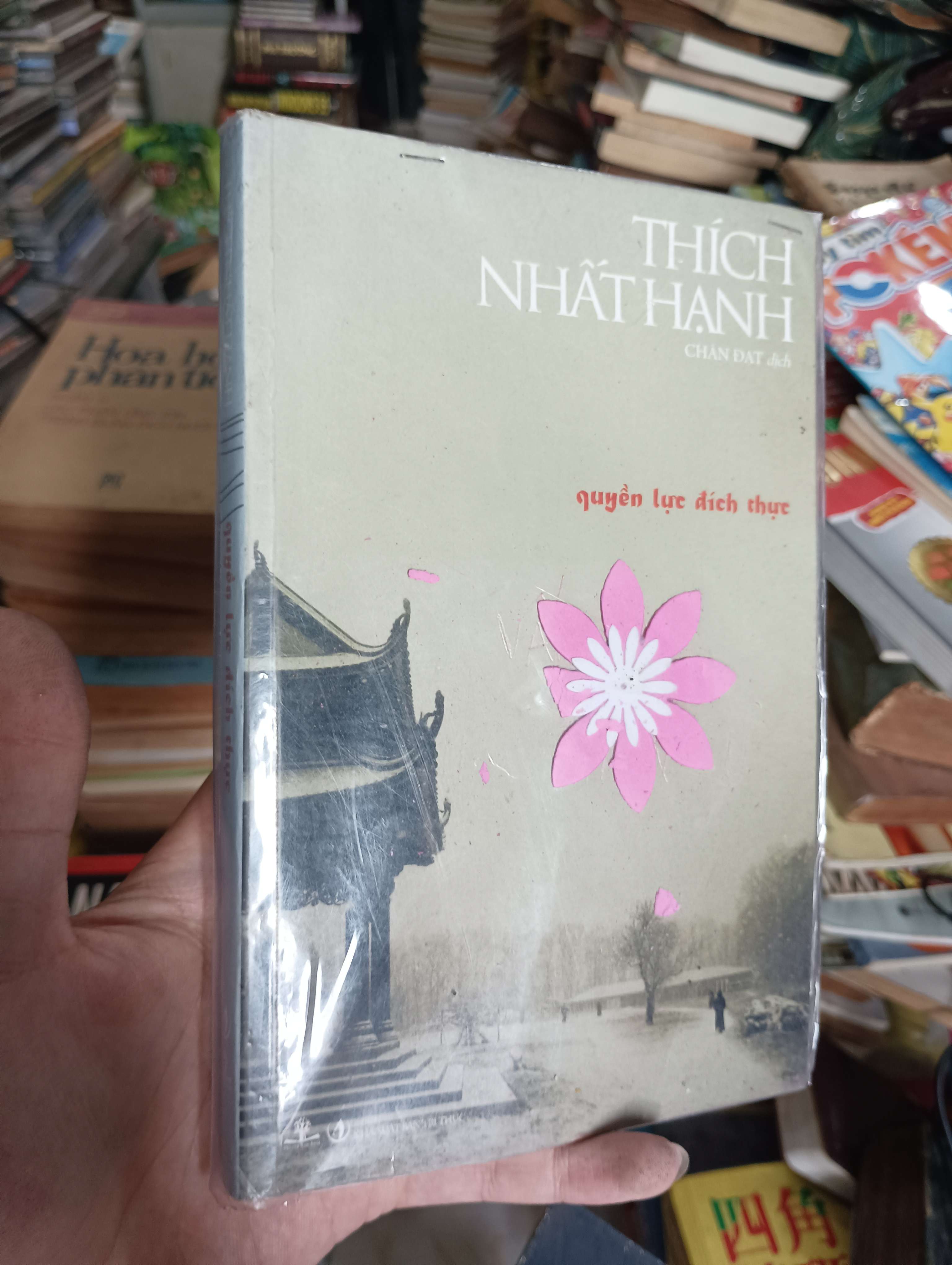 Quyền lực đích thực - Thích Nhất Hạnh 2008 (Sách tôn giáo - tâm linh) KSX