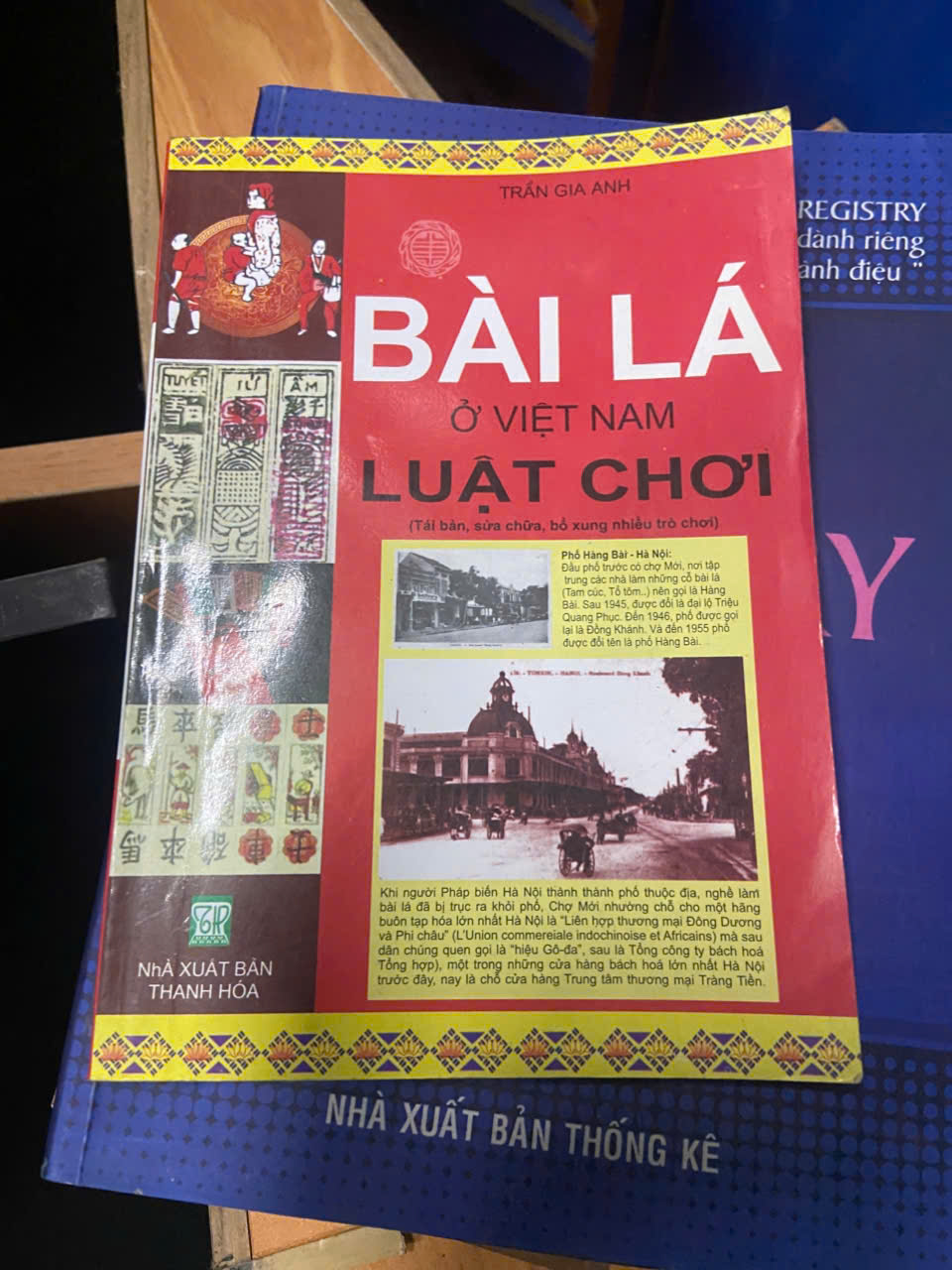 Bài Lá ở Việt Nam: Luật chơi Mới 80% (Sách chuyên khảo, khảo cứu) VAVO