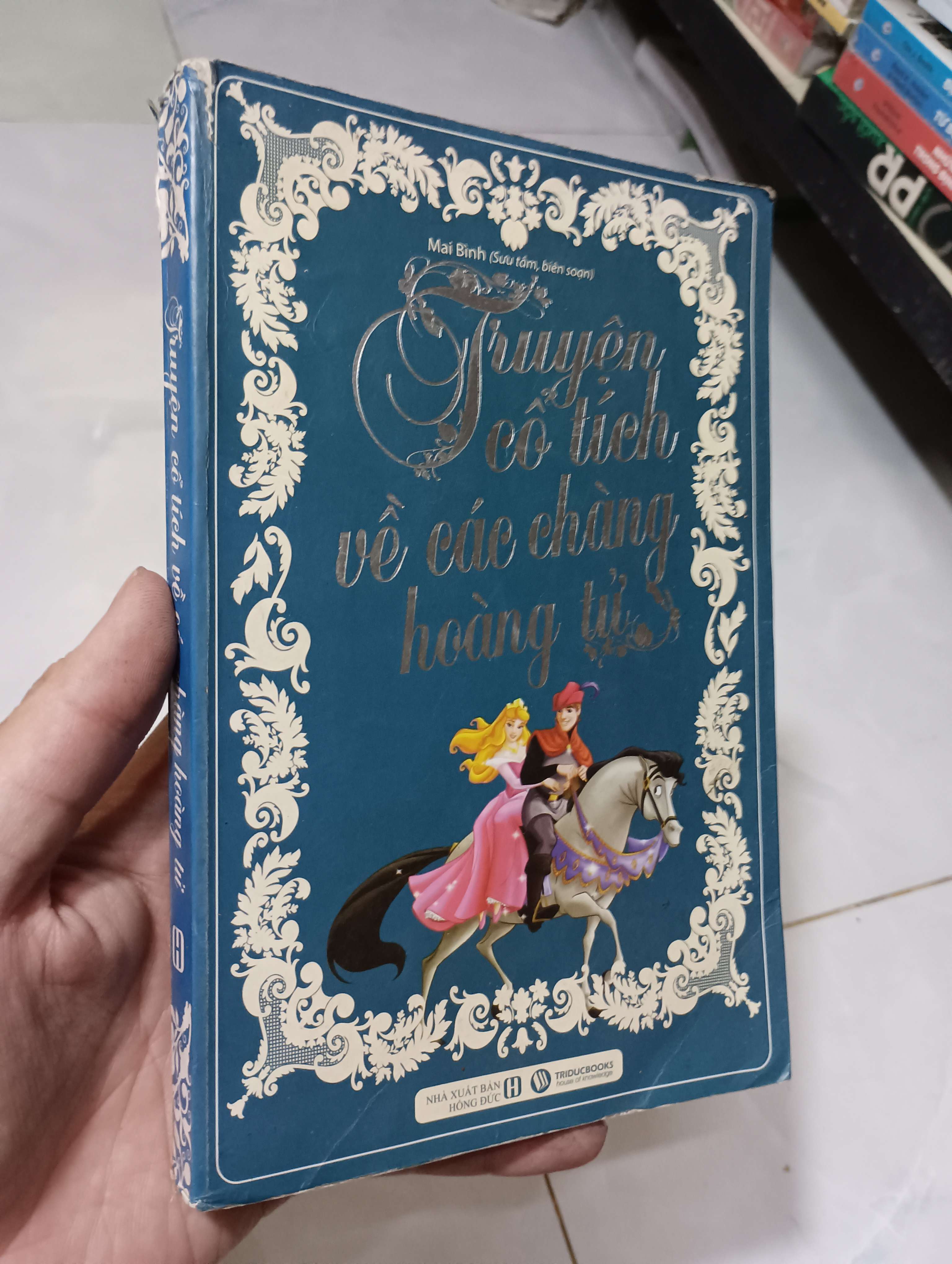 Truyện cổ tích về các chàng hoàng tử - Mai Bình 80% ố (Sách văn học) HLSC