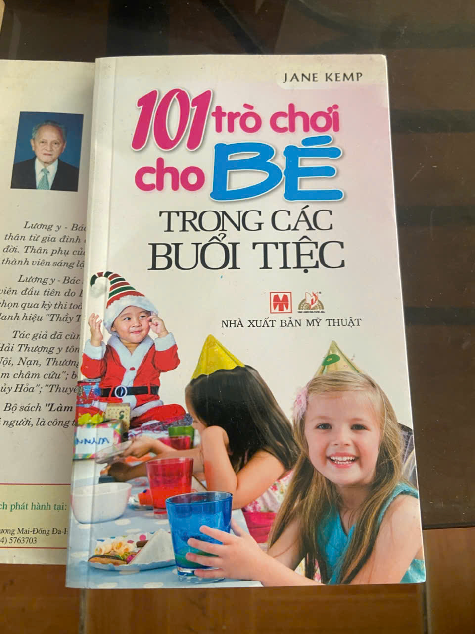 101 trò chơi cho bé trong các bữa tiệc Mới 80% (Sách kiến thức tổng hợp) VAVO
