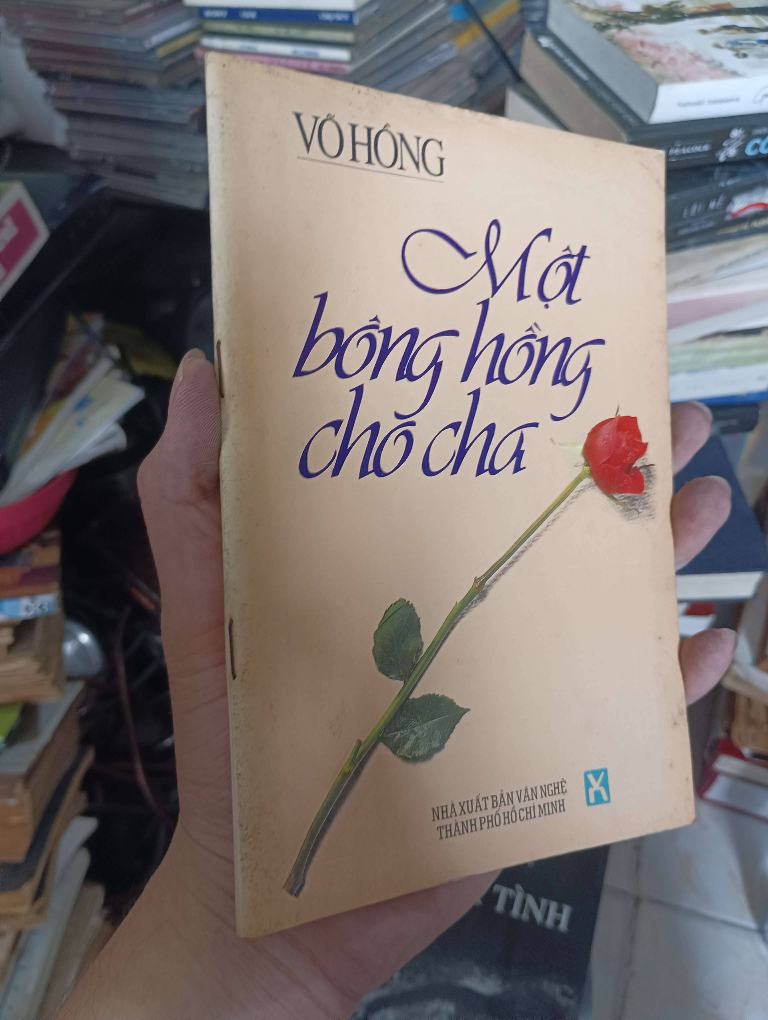 Một bông hồng cho cha 1994 (Sách văn học) KSX