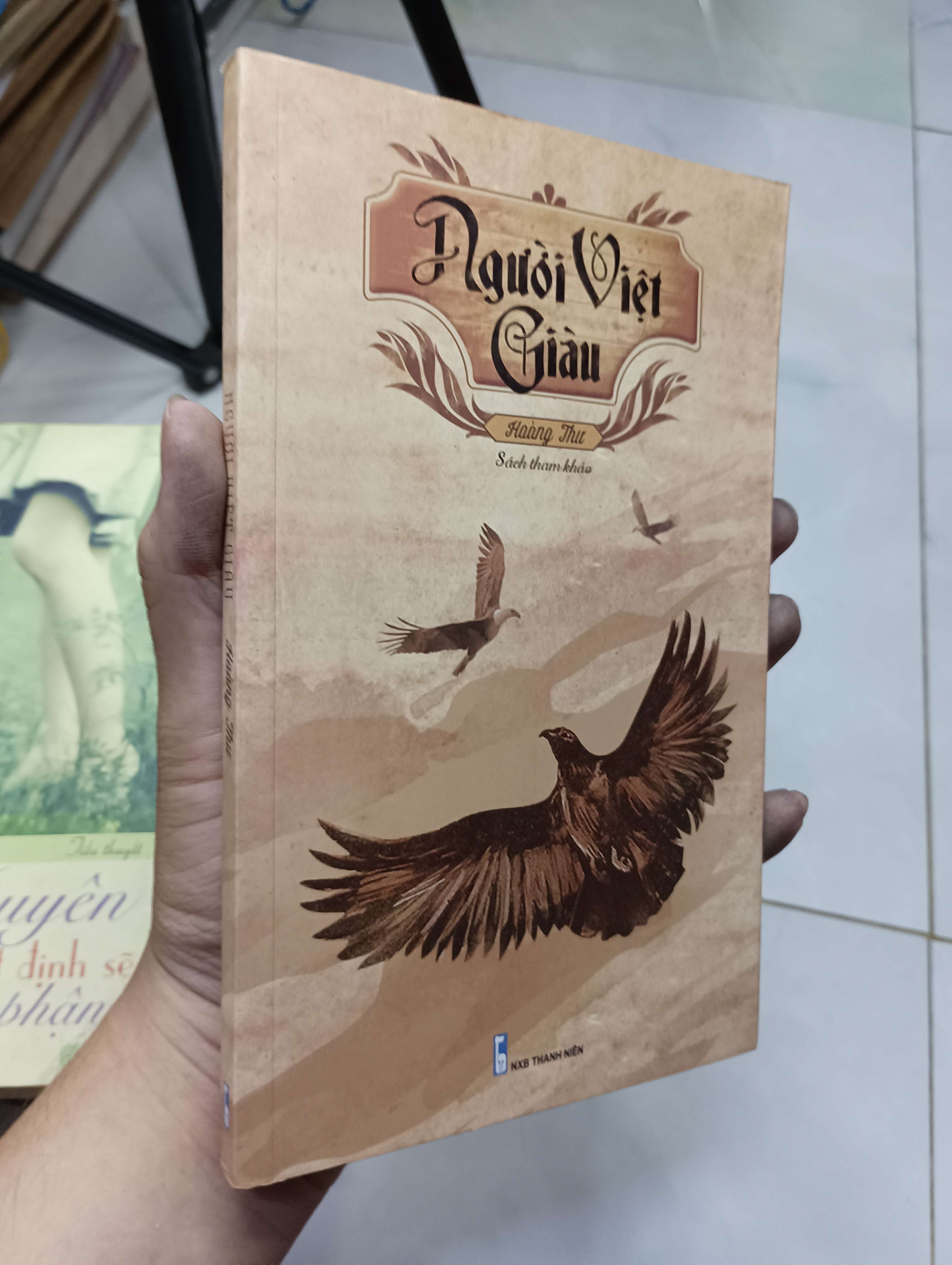 Người Việt Giàu - Hoàng Thư 2016 80% (Sách kinh tế - tài chính - chứng khoán) HLSC