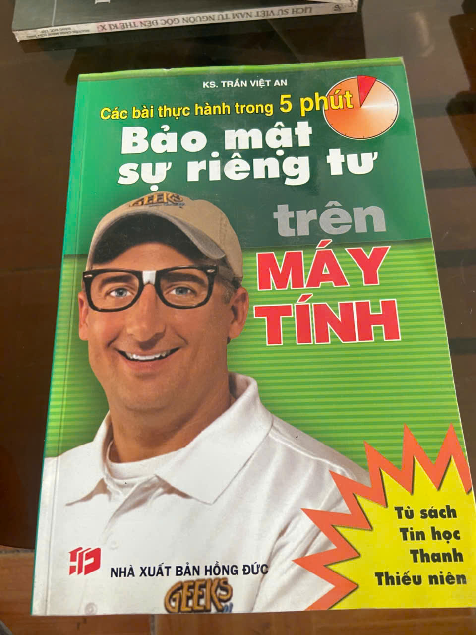 Các bài thực hành trong 5 phút bảo mật sự riêng tư trên máy tính Mới 80% (Sách giáo khoa - giáo trình) VAVO