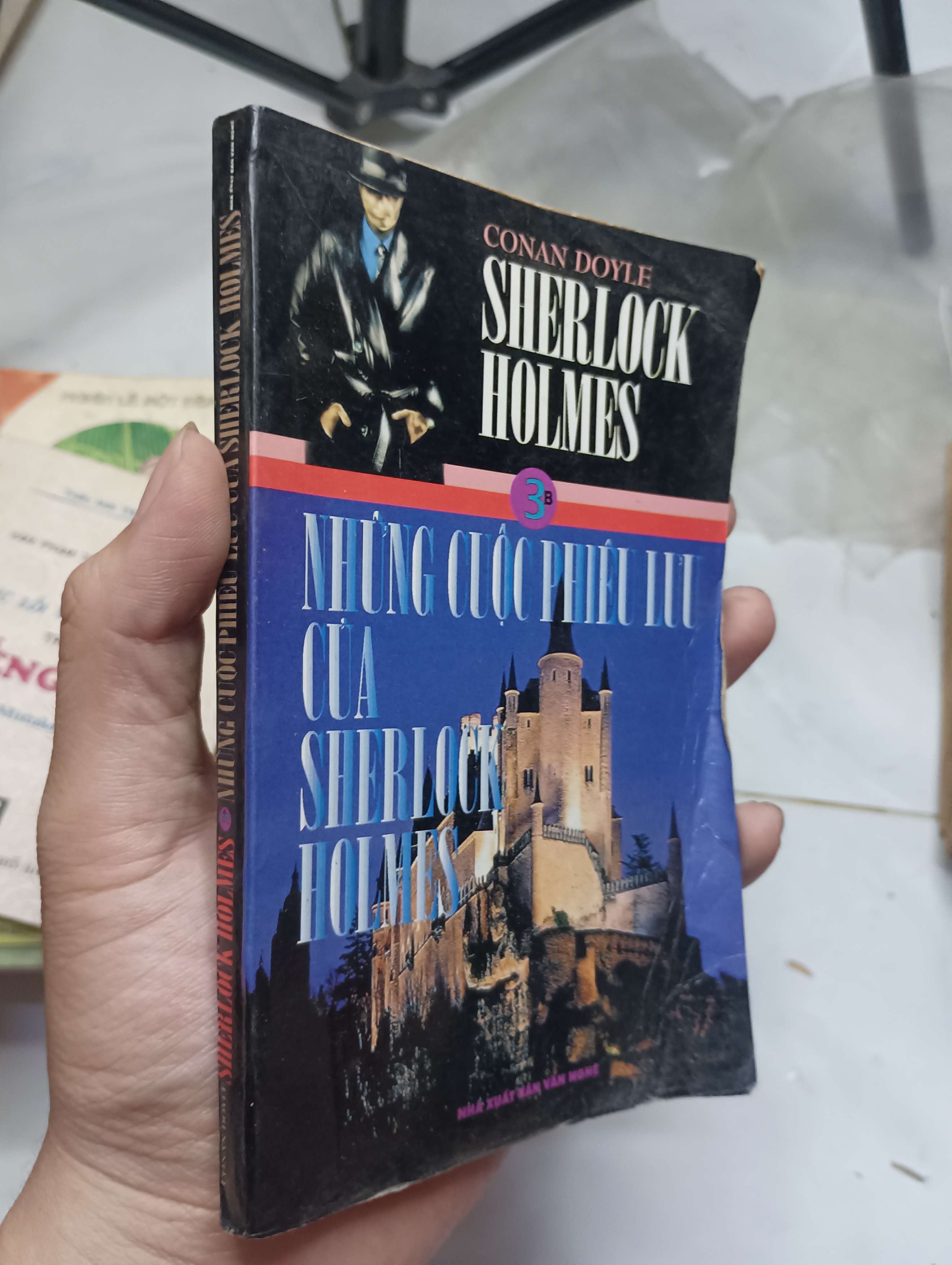 Những cuộc phiêu lưu của Sherlock Holmes (Sherlock Holmes) - Conan Doyle 1999 70% bìa nhăn (Tiểu Thuyết) HLSC