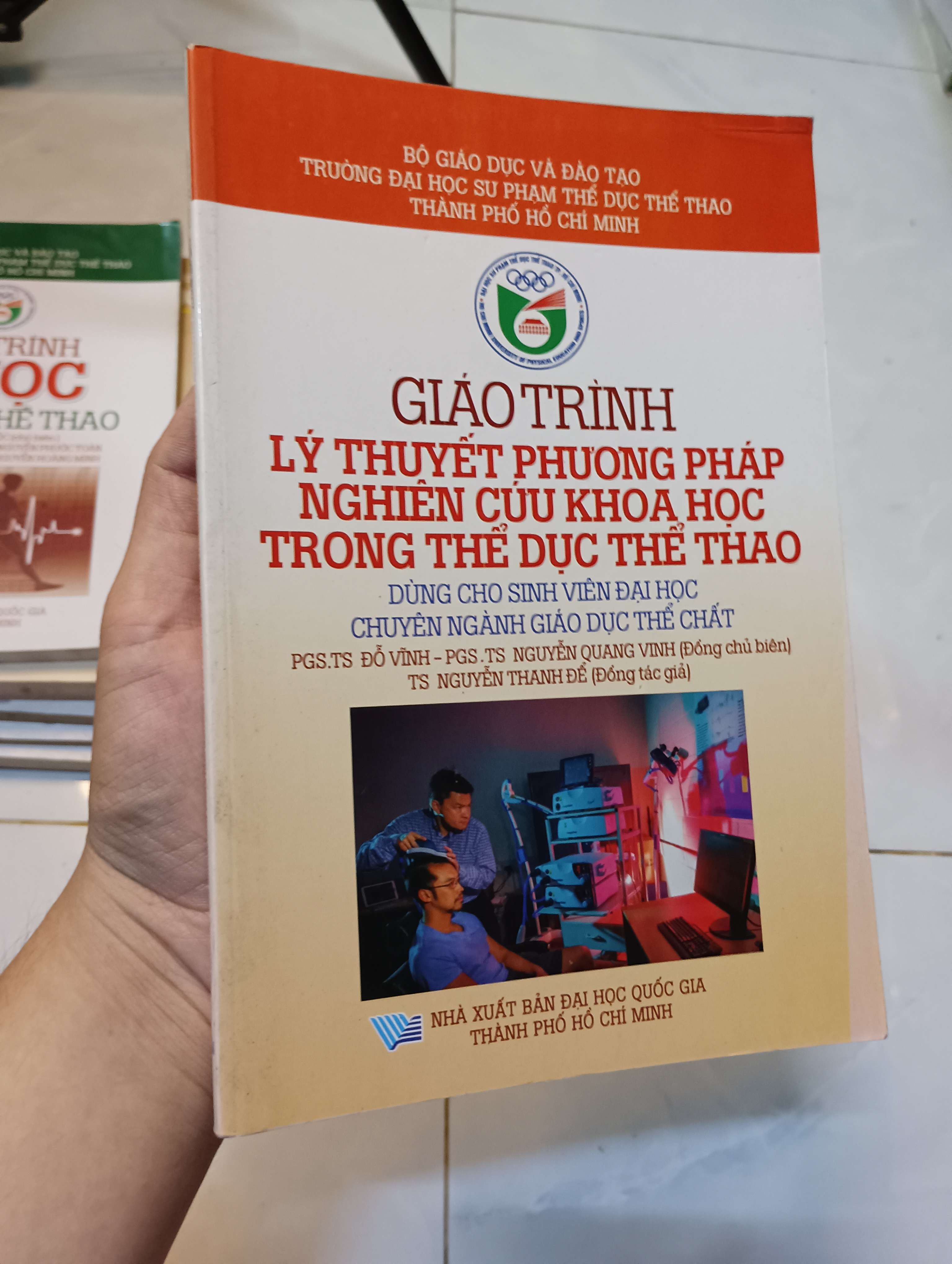 Giáo trình Lý thuyết Phương pháp Nghiên cứu Khoa học trong Thể dục Thể thao 2016 80% (Sách giáo khoa - giáo trình) HLSC
