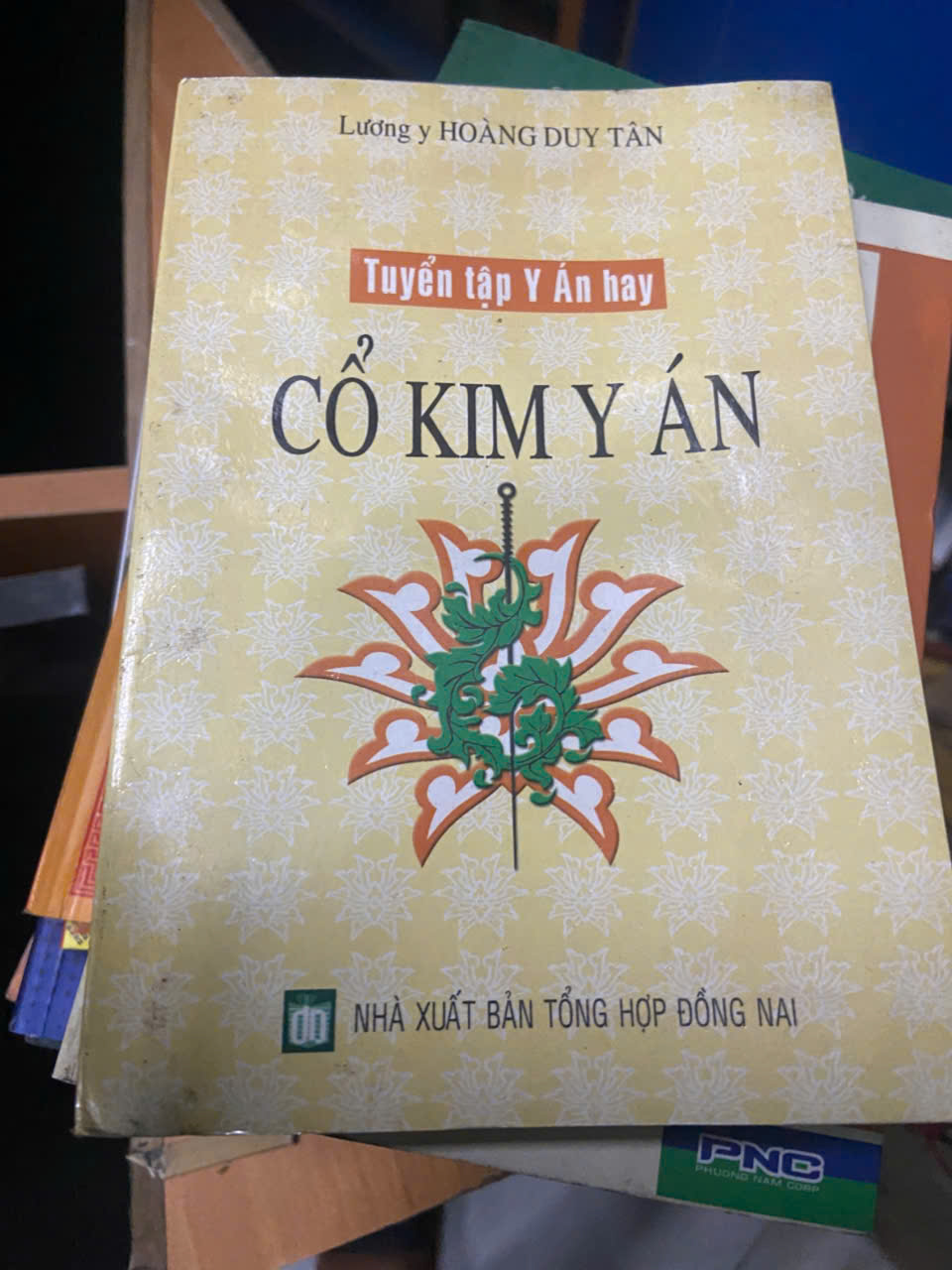 Cổ kim Y Án - Hoàng Duy Tân Mới 80% (Sách chuyên khảo, khảo cứu) VAVO